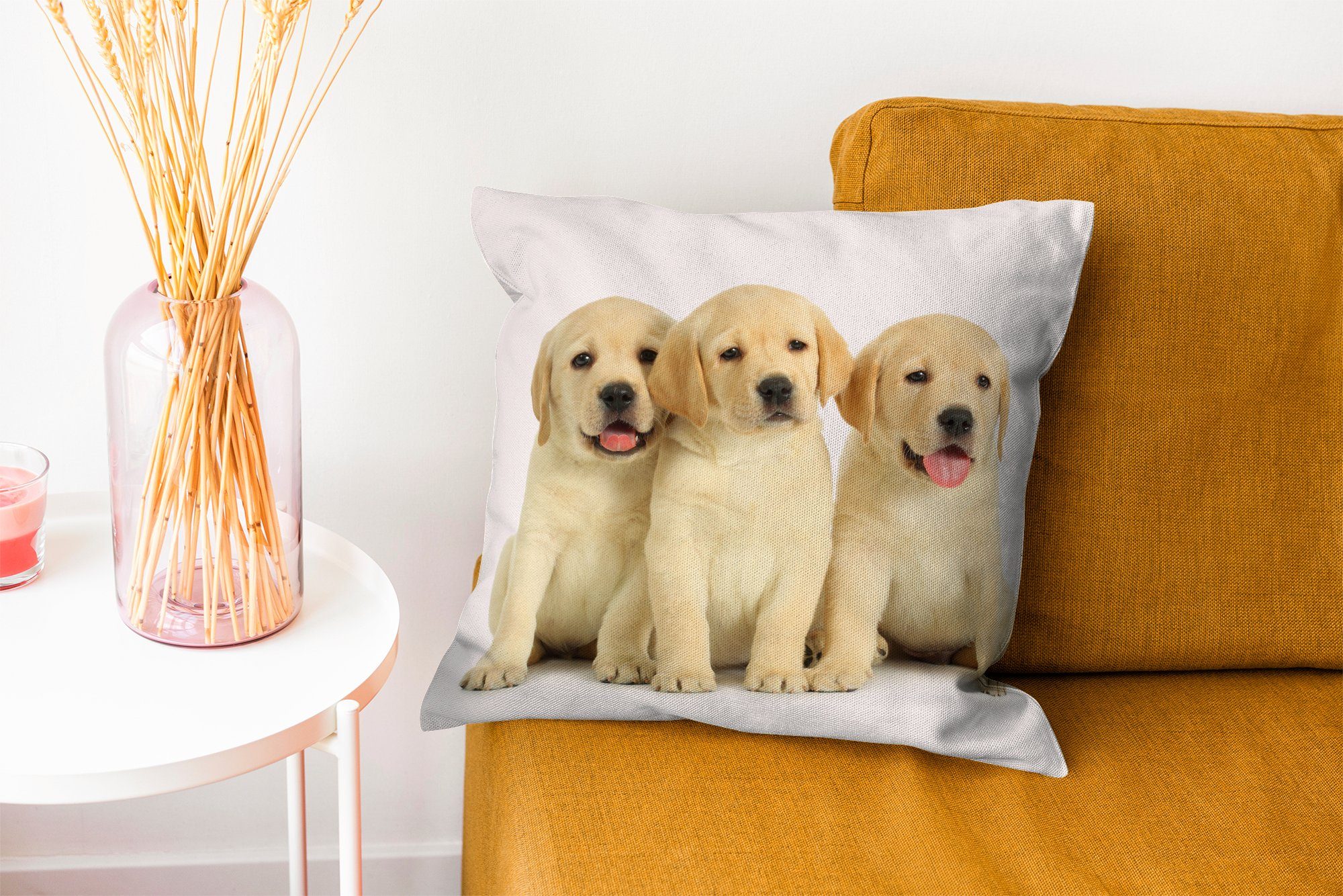 Dekokissen MuchoWow Sofakissen Labrador Deko, Füllung Wohzimmer, Zierkissen für Retriever mit Schlafzimmer, Bezaubernde Welpen,