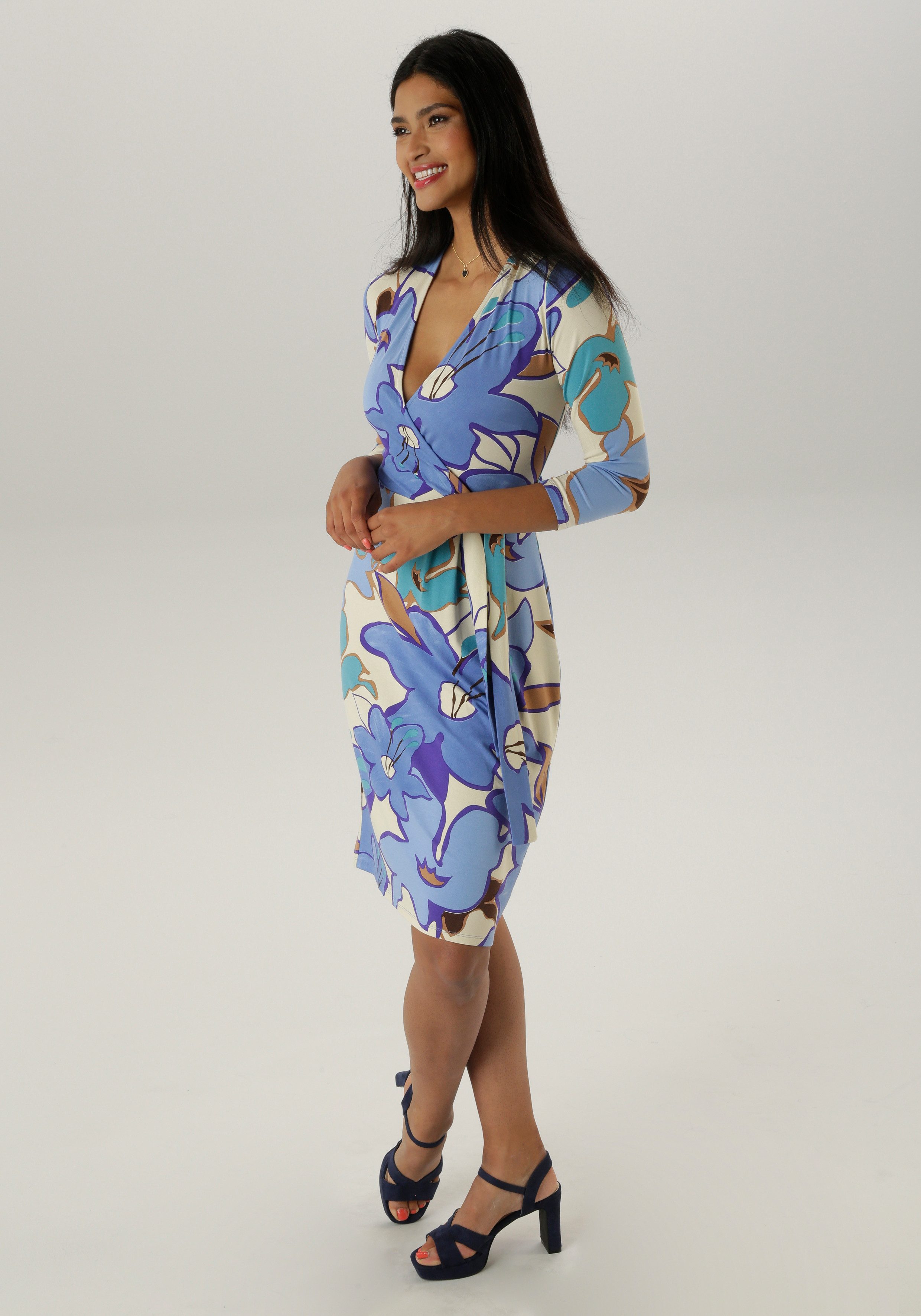 Aniston SELECTED Jerseykleid in femininer Wickel-Optik günstig online kaufen