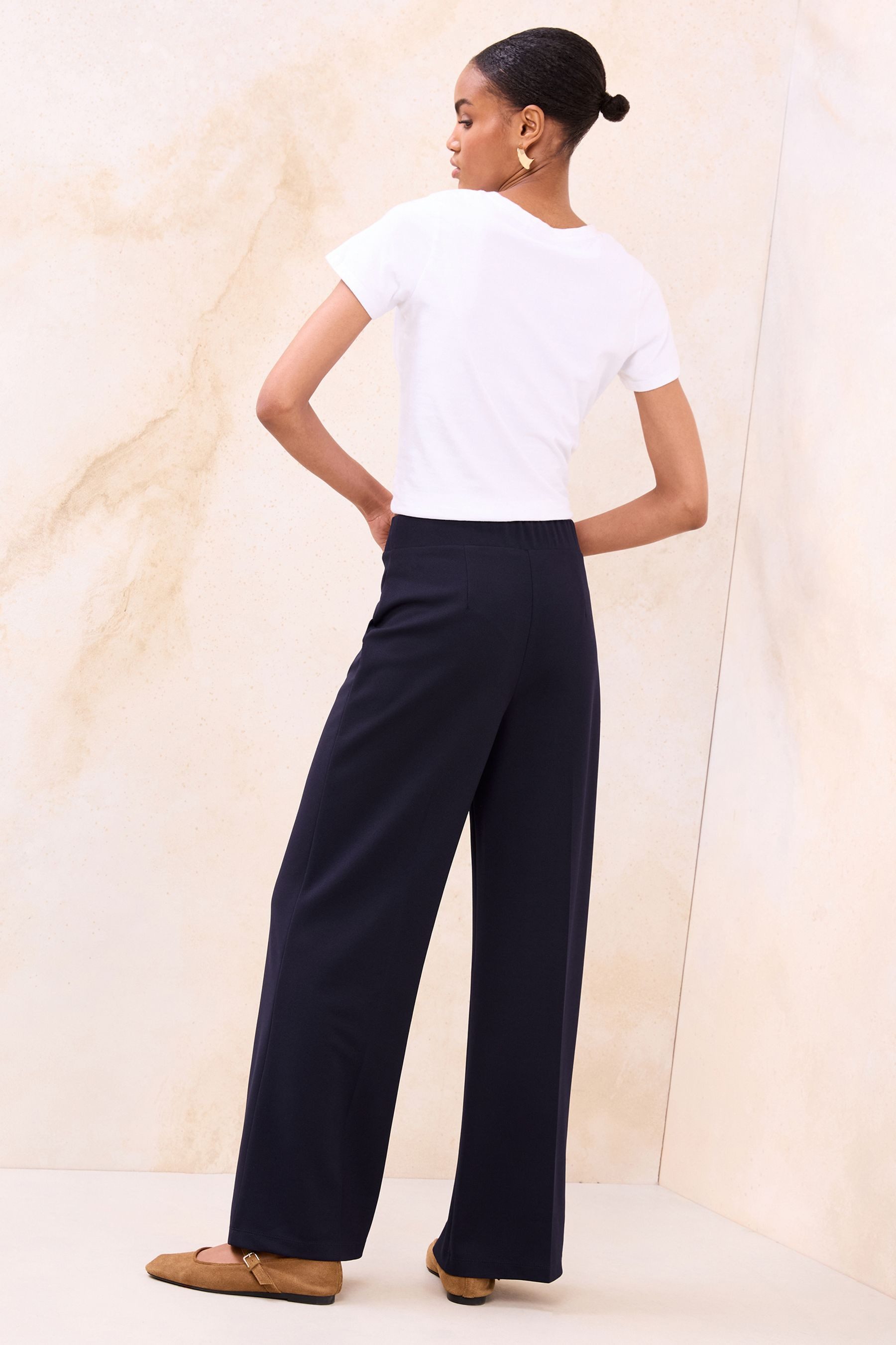 LIPSY Taillenhose Lipsy Hose mit hohem Bund und weitem Bein, Regular (1-tlg)