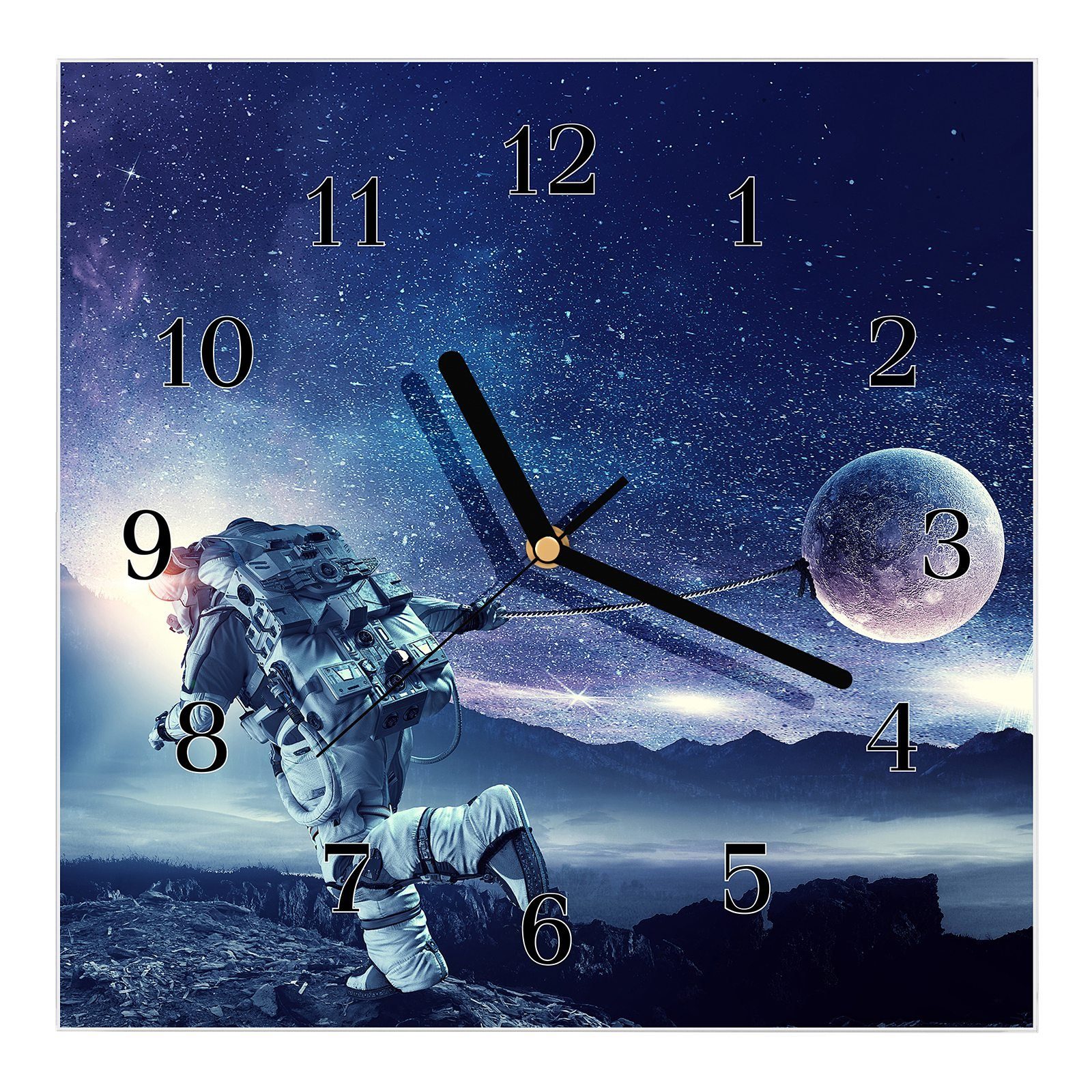 Primedeco Wanduhr Glasuhr Wanduhr Wandkunst Größe 30 x 30 cm mit Motiv Astronaut im Weltraum