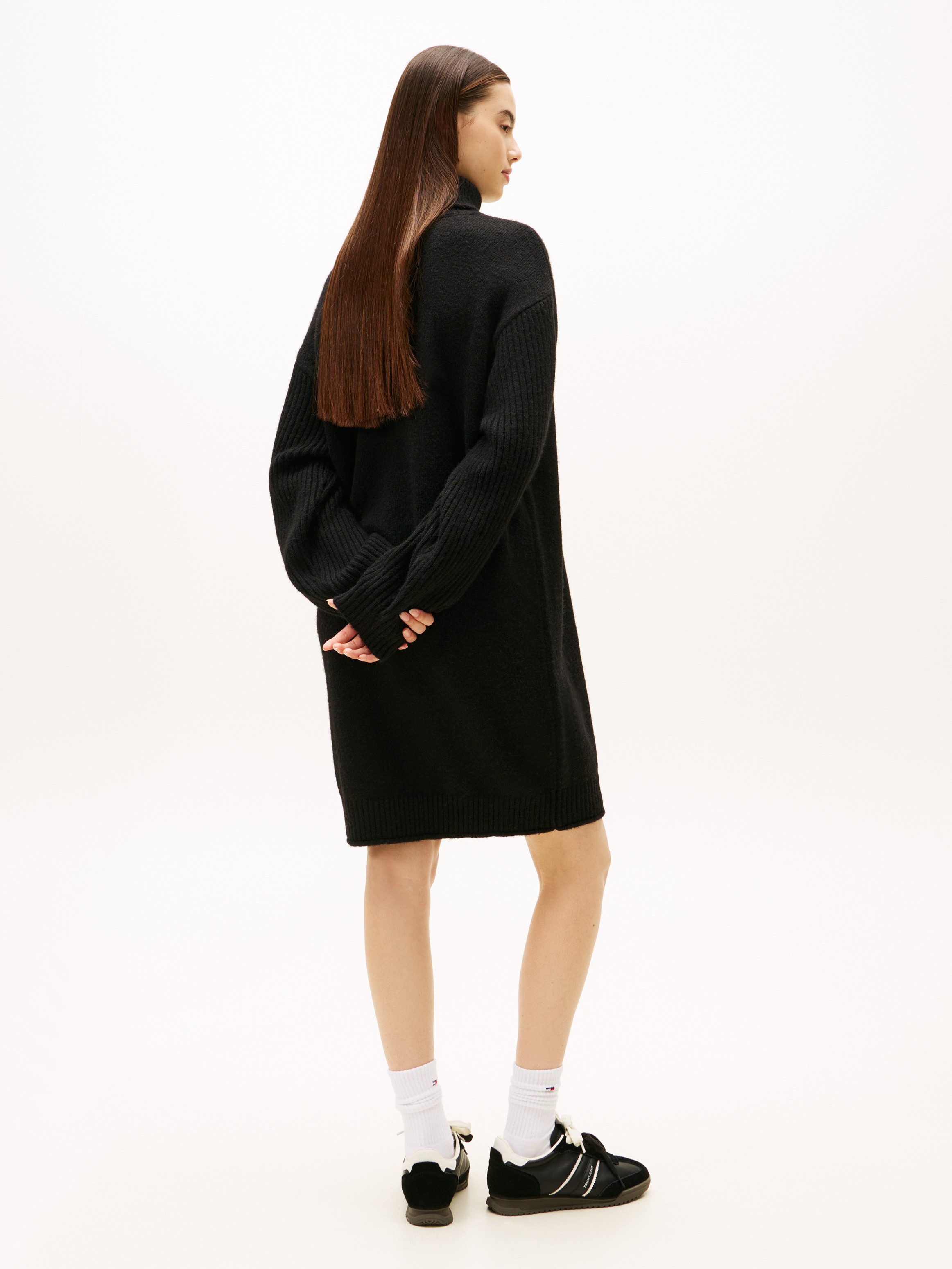 Tommy Jeans Strickkleid TJW TURTLENECK FLAG DRESS EXT günstig online kaufen