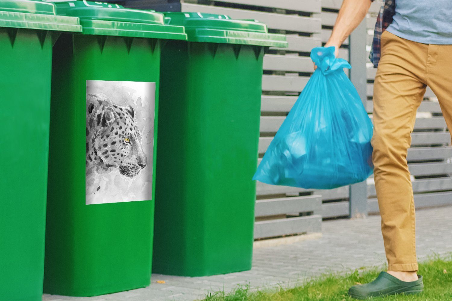 Abfalbehälter Panther - Aquarell (1 Sticker, MuchoWow St), Weiß - Mülleimer-aufkleber, Schwarz - Mülltonne, Container, Wandsticker