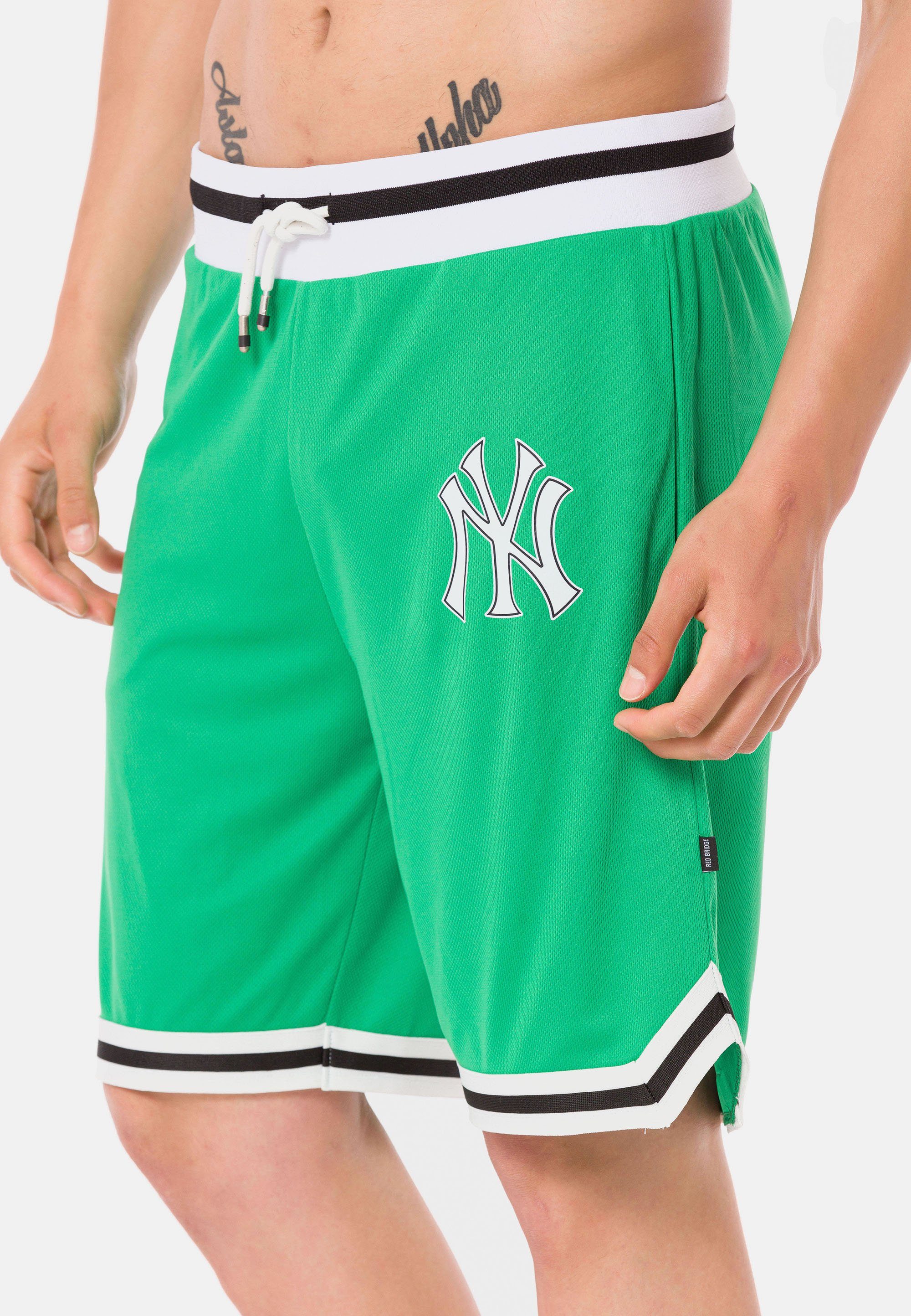 Kontraststreifen lässigen Shorts mit Galeomaltande grün-weiß RedBridge