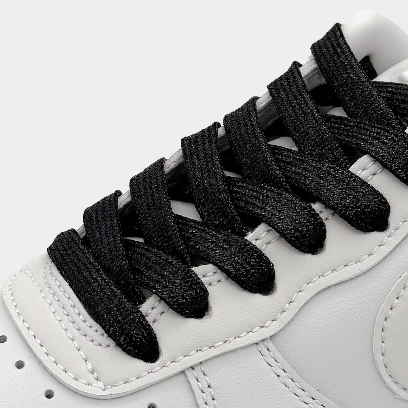 Kicksarchive Schnürsenkel Flache Glitzer Schnürsenkel Glitter Laces Kostüm Silber Bunt Weiß 8mm