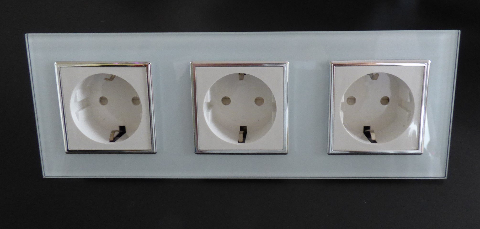 Lichtideen Schalter 7152 ABELKA Glas 3x Steckdose weiß 16 Ampere Innen (Taster, Schalter, Anennendose, Steckdose mit USB lieferbar)