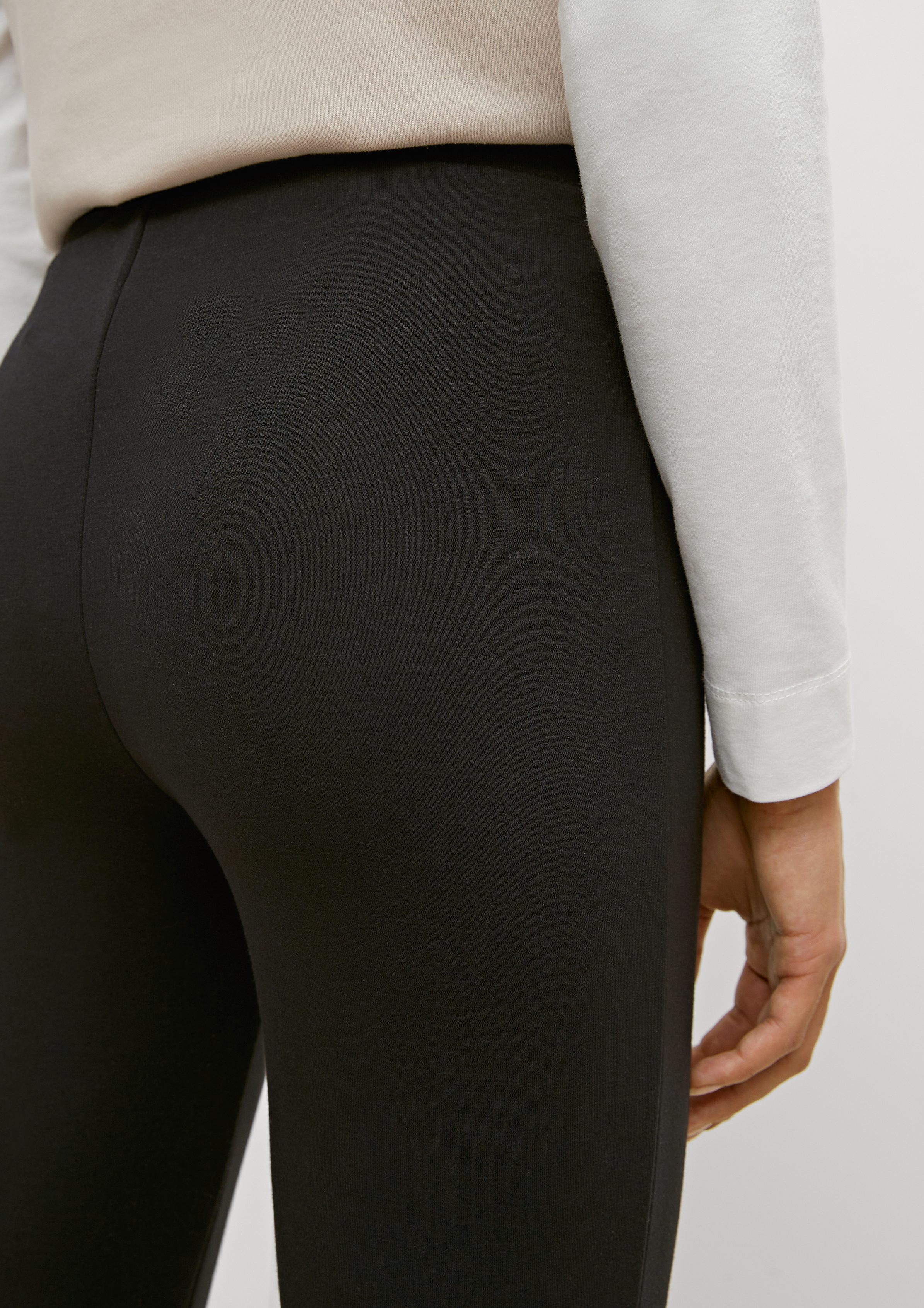 Pintucks Slim: Leggings mit Leggings casual identity comma Biesen