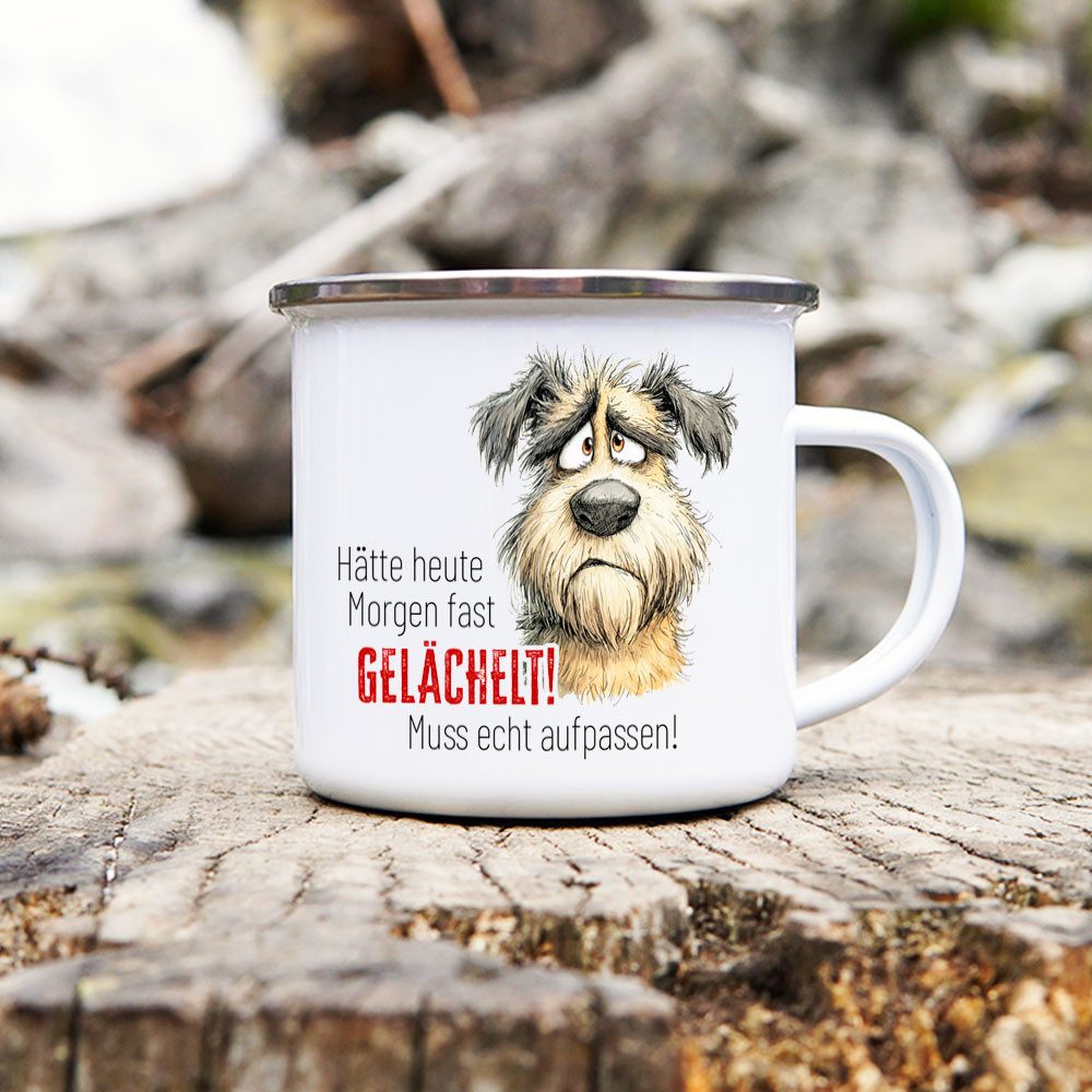 Cadouri Tasse 'Gelächelt' Camping Emaille Tasse, Campingtasse, Metall, Campingbecher, Kaffeetasse für Camper, handgefertigt, Geschenk, 300 ml