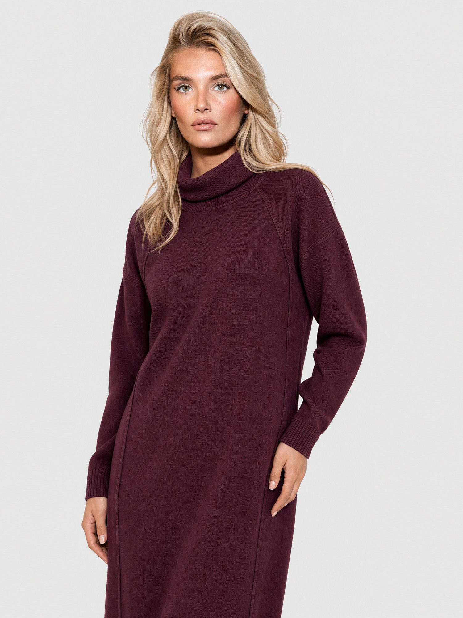 Apart Strickkleid mit Rollkragen und Kaschmiranteil
