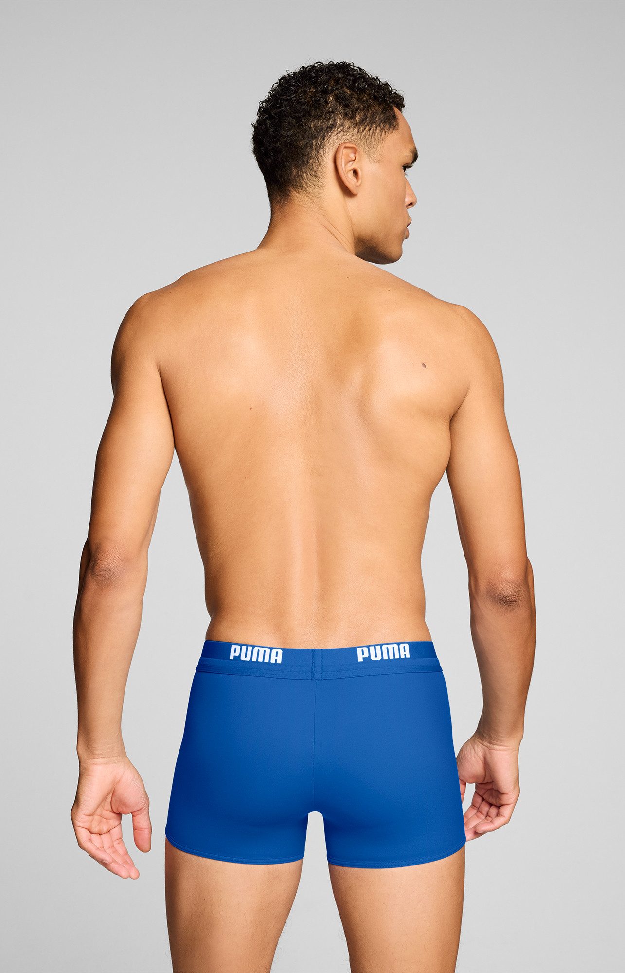 PUMA Badehose PUMA SWIM MEN LOGO TRUNKS elastischer Logobund mit integriertem Kordelzug
