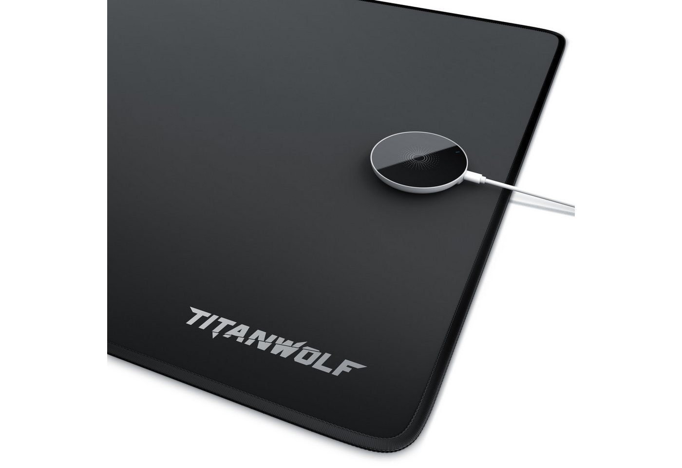 Titanwolf Gaming Mauspad XXL Speed Mousepad 900 x 400 x 3 mm + induktive Ladestation (1-St), große Tischunterlage, rutschfest, abwaschbar, Titanwolf Logo