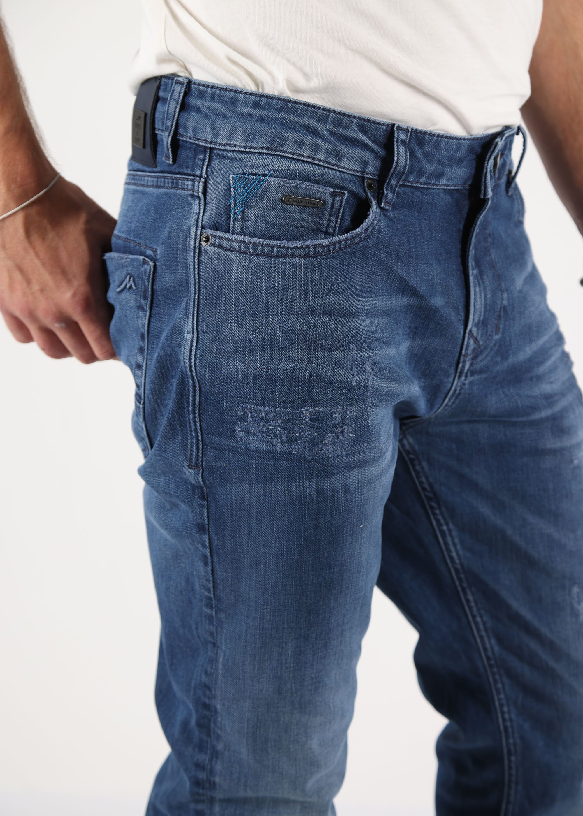 Miracle of Denim lässiger mit Cornell Straight-Jeans Waschung