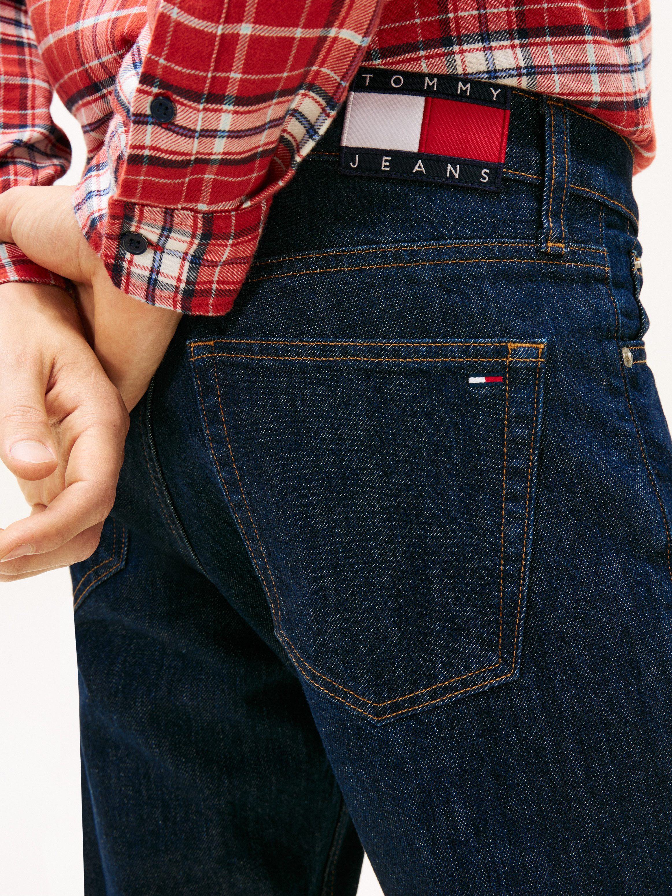 Tommy Jeans Slim-fit-Jeans Austin Slim Tapered zum Knöchel hin schmaler wer günstig online kaufen