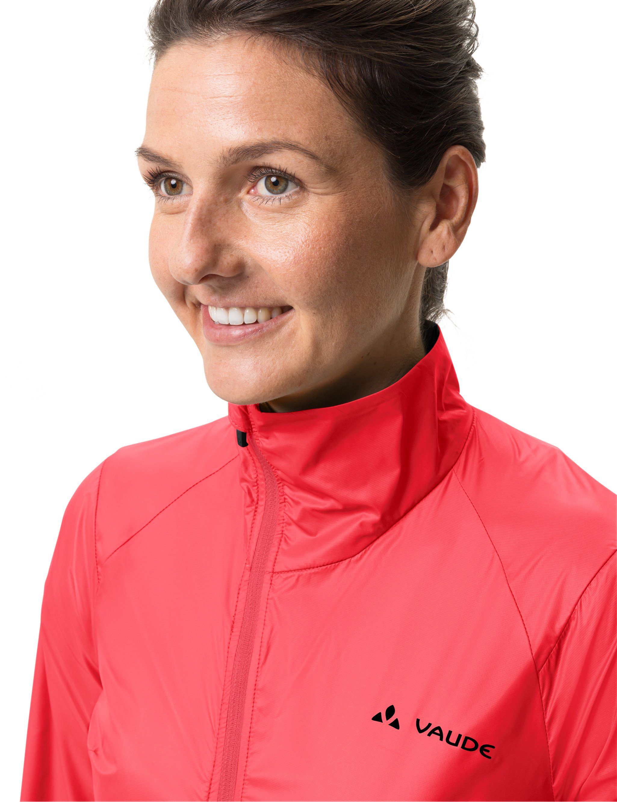 Klimaneutral kompensiert VAUDE Air Women's flame Outdoorjacke Jacket Furka (1-St)