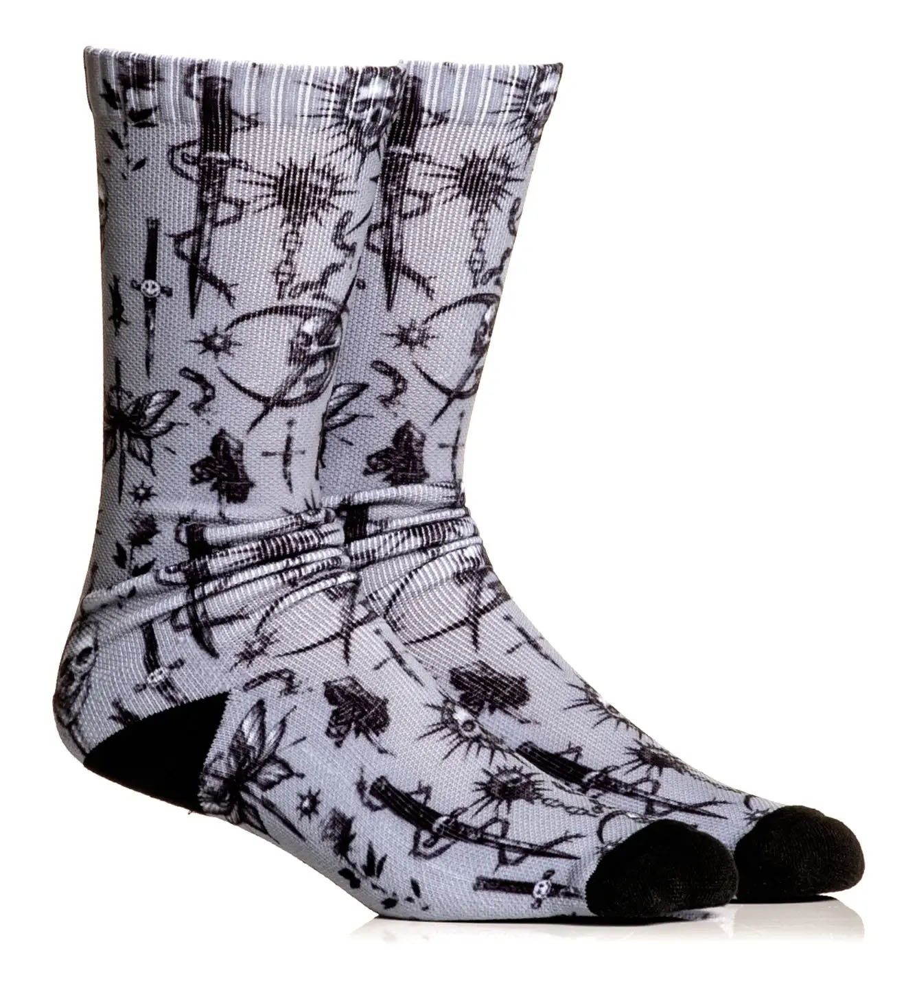 Sullen Clothing Freizeitsocken Spiked Strümpfe Art Collective Tattoo Schädel Skull