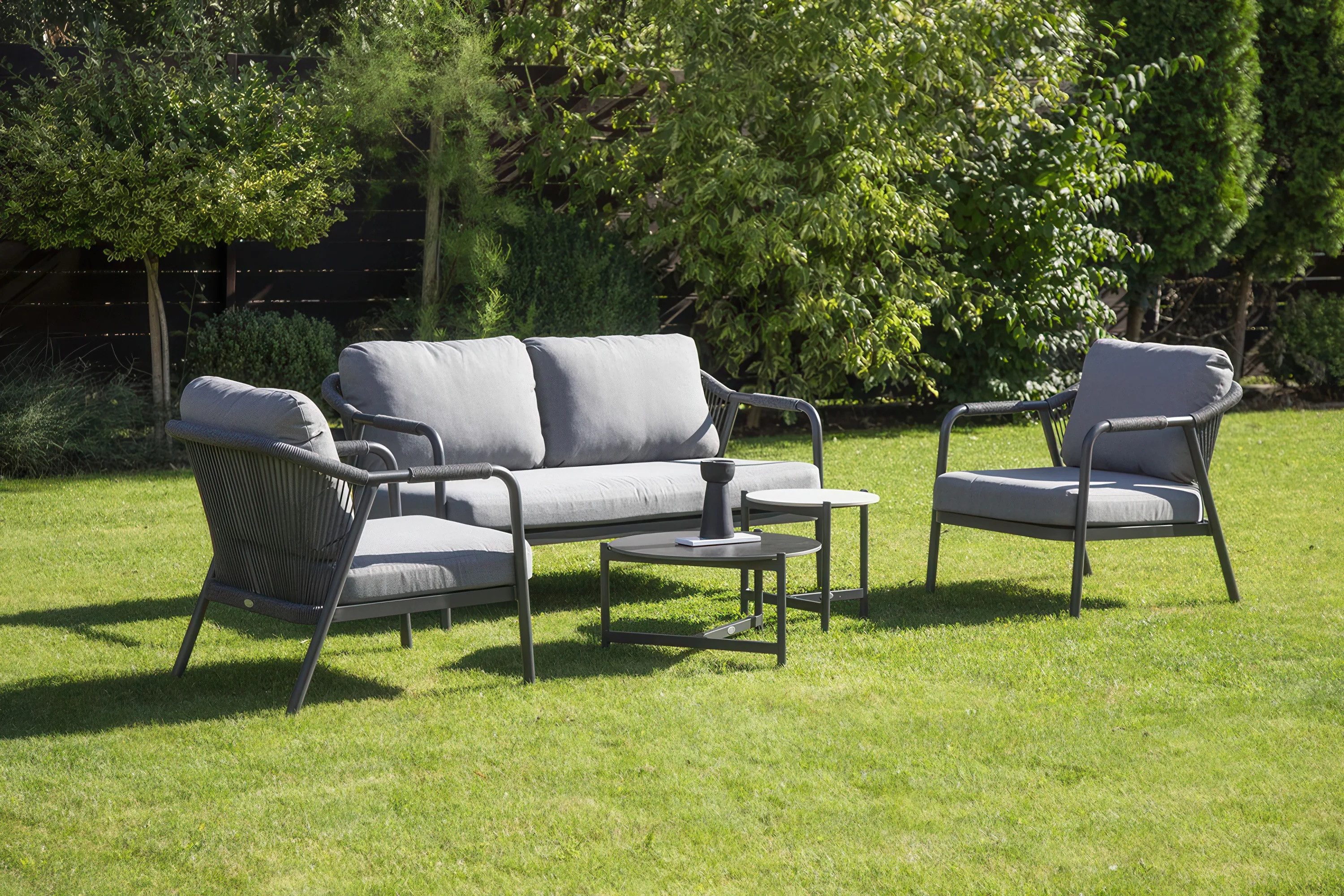 Focus Garden Gartenlounge-Set "GRAFTON CAFFE" 2-Sitzer + 2 Sessel + 2 Tische, Geflochtene Lehnen, (5-tlg), Geflecht Gartenmöbel-Set, Rope