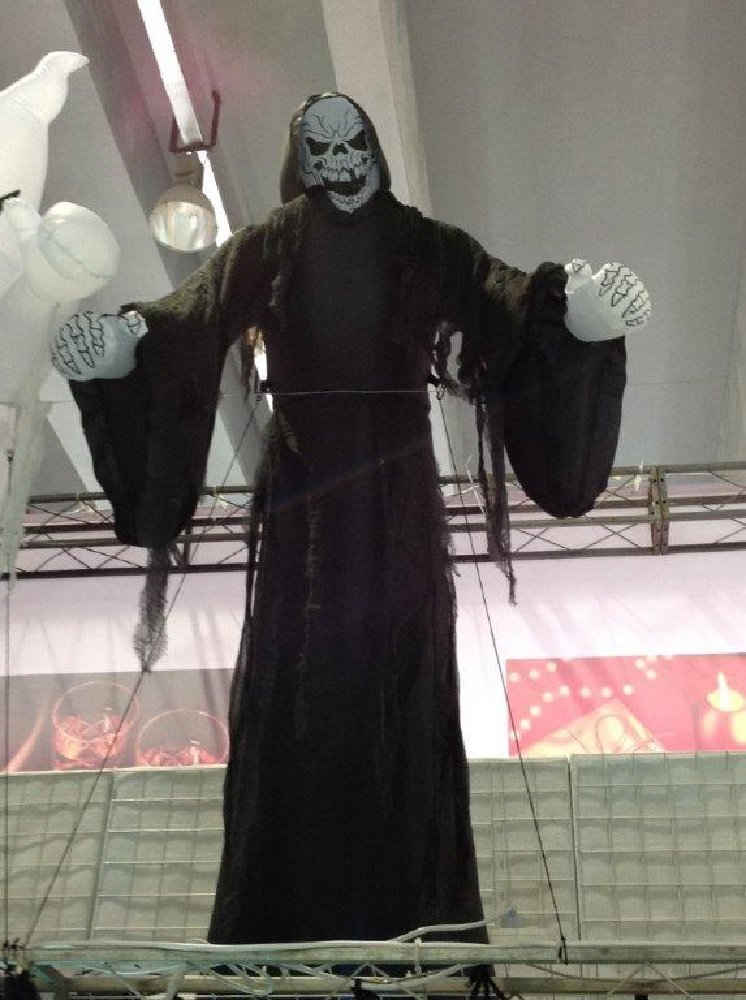 JOKA international Dekofigur Selbstaufblasendes Skelett in Kutte - Halloween Dekoration - 2 Mtr.