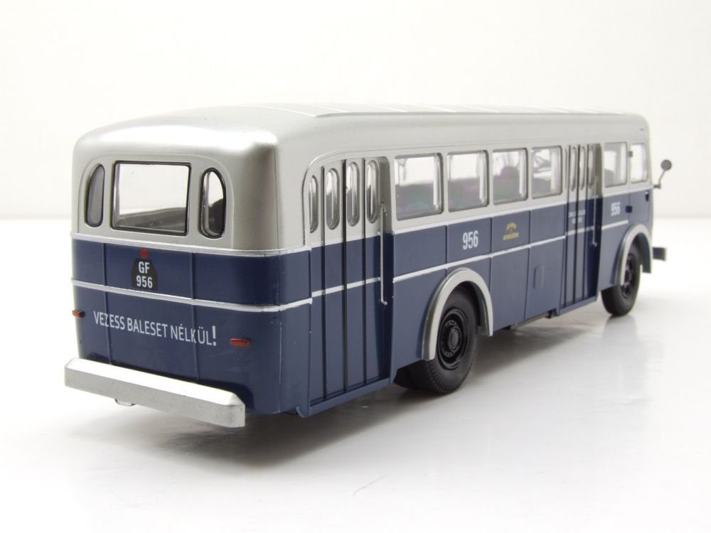 Premium ClassiXXs Modellauto Ikarus 60 Bus BKV Budapest blau silber, Maßstab 1:43