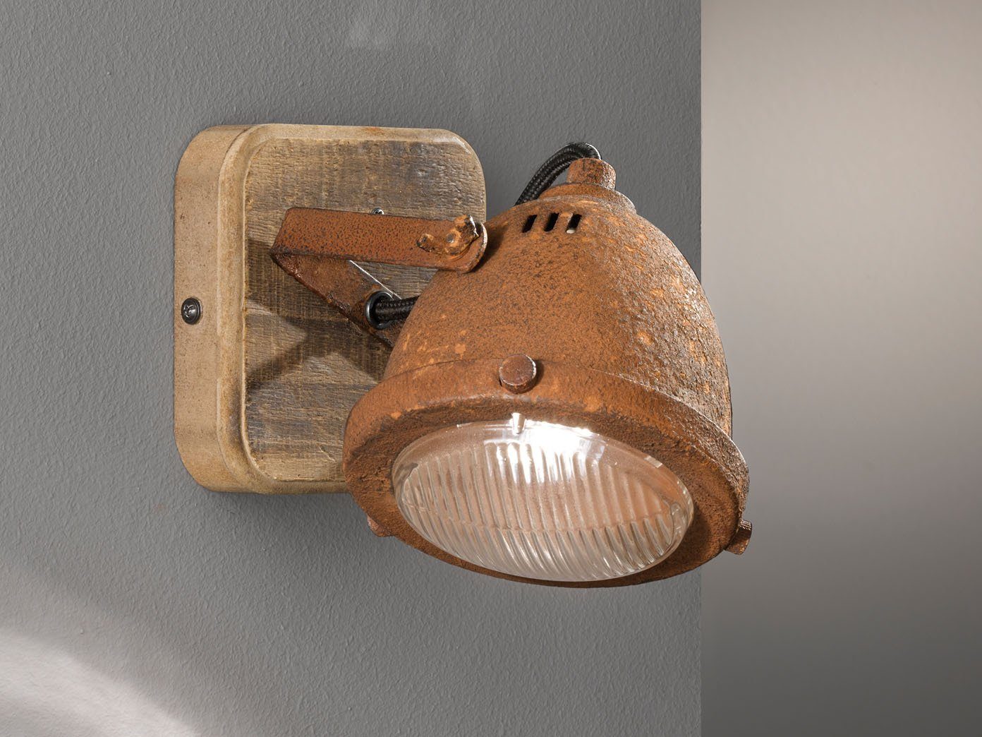 FISCHER & HONSEL LED Wandstrahler, Industrial Style Wand-lampe mit Holz-Brett  Spot Metall Rost-Optik 1-flammig rustikale Holz-lampen online kaufen | OTTO