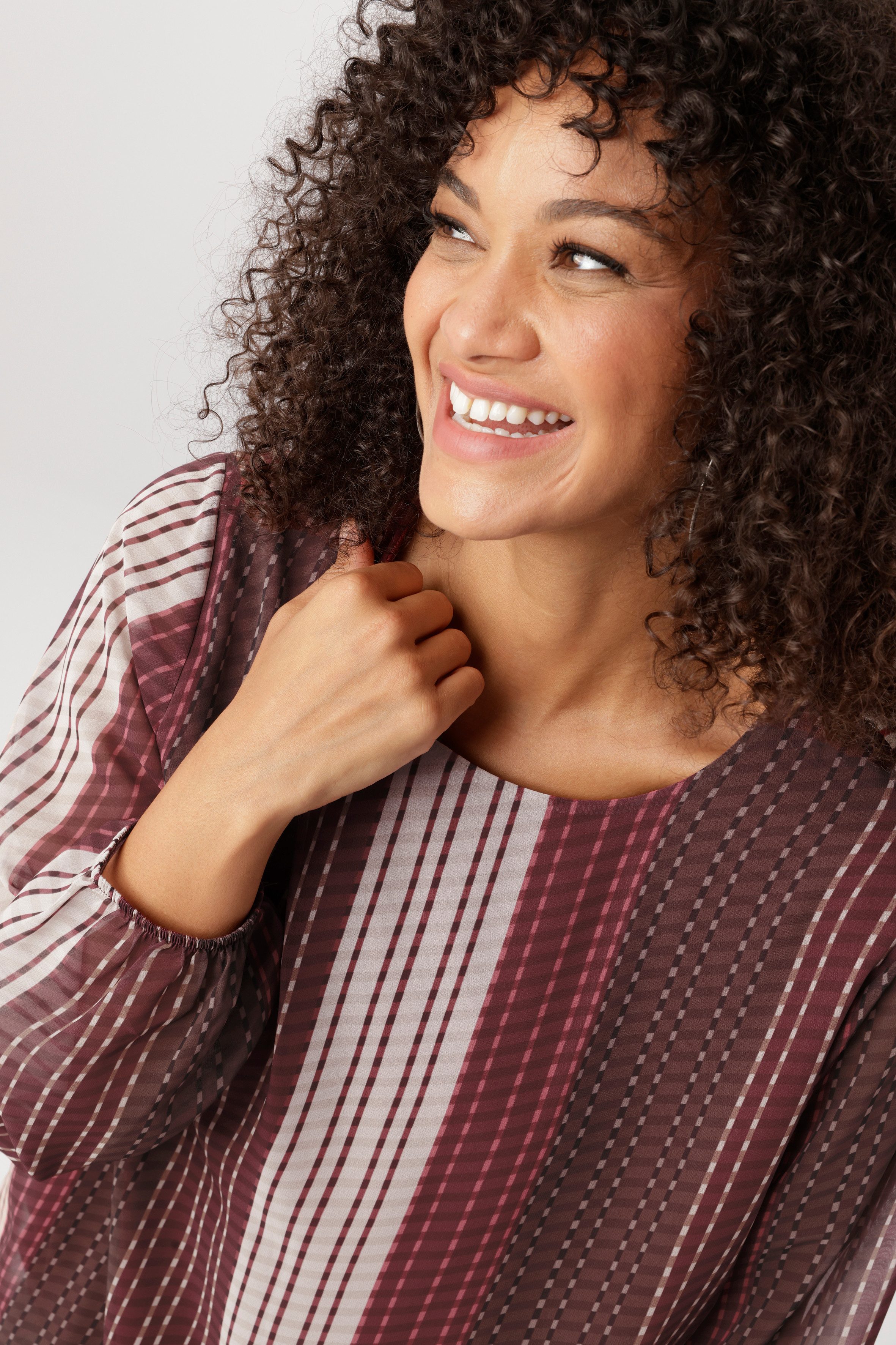 Aniston PLUS Schlupfbluse mit blickdichtem Jerseyfutter - NEUE KOLLEKTION