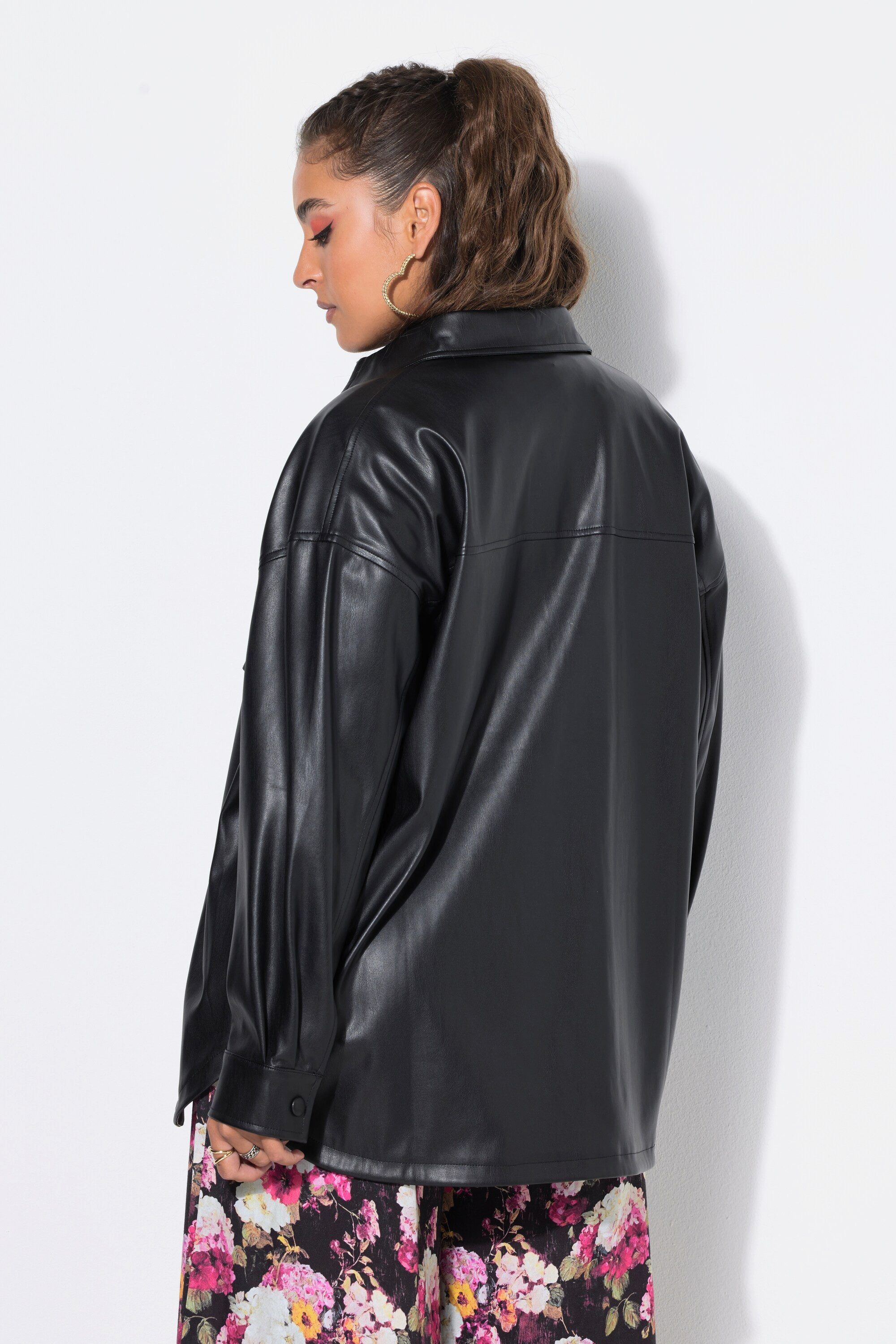 Studio Untold Hemdbluse Hemd Oversize Shape Fake-Leder Fransen-Taschen