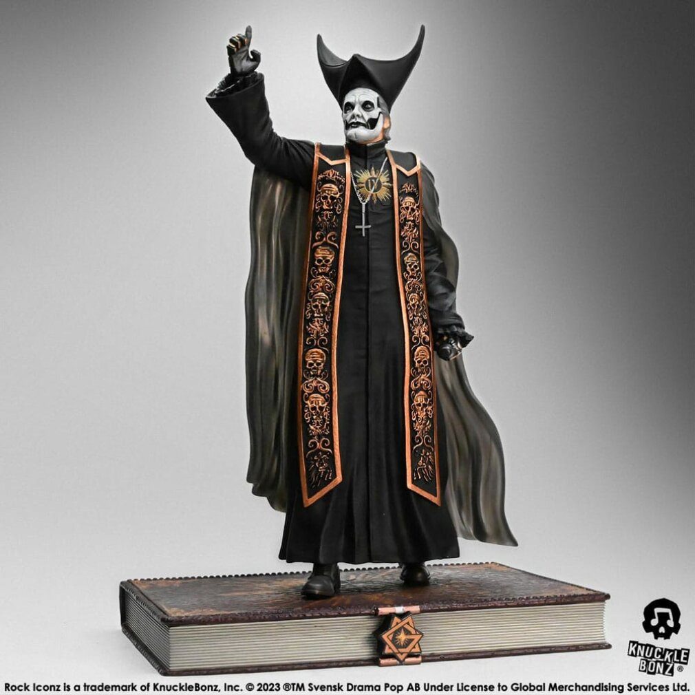 Knucklebonz Spielfigur Ghost Rock Iconz Statue 1/9 Papa Emeritus IV (Black Robes) 22 cm