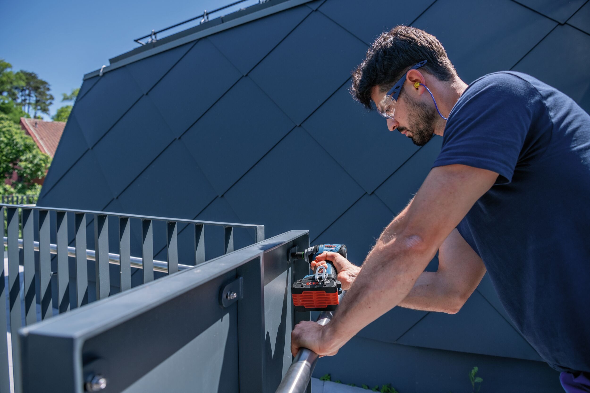 BOSCH Akku-Schlagschrauber GDS 18V-330 HC, 330 Nm, Drehschlagschrauber Ohne Akku - in L-BOXX 136