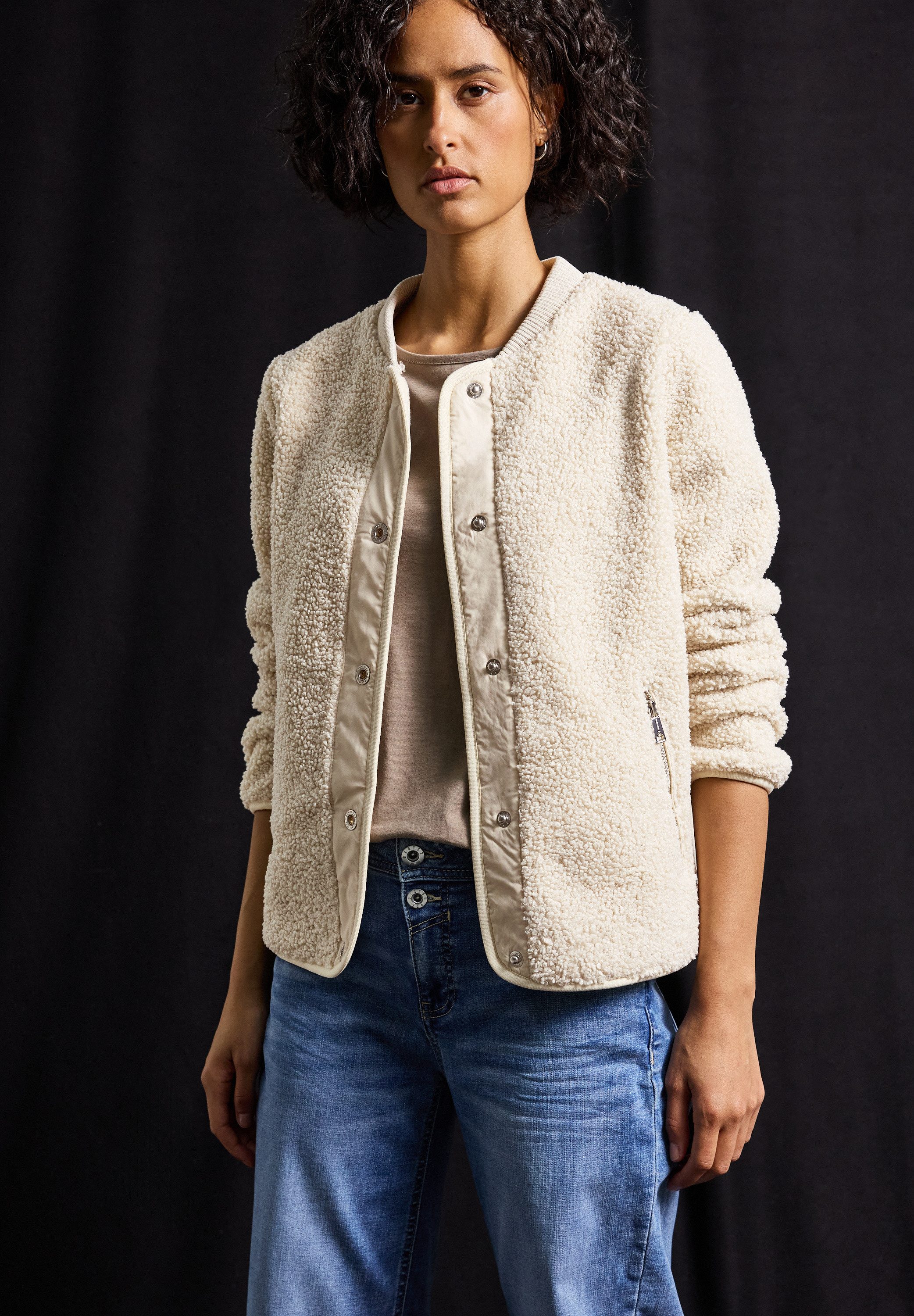 STREET ONE Plüschjacke mit Kapuze günstig online kaufen