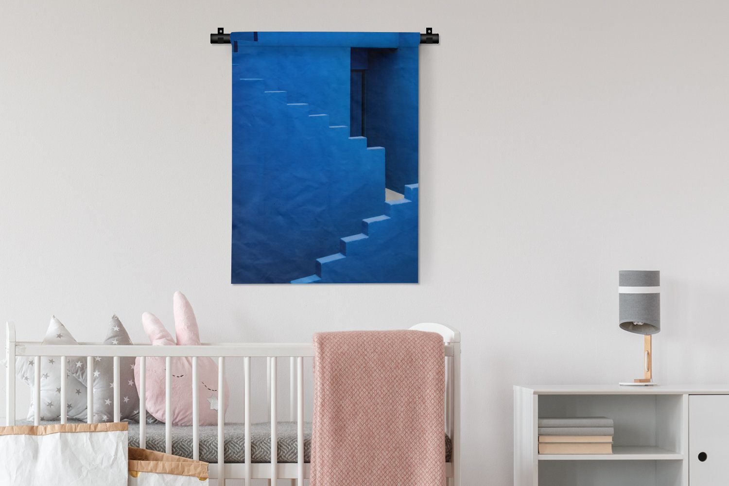 Wohnzimmer, MuchoWow - Blau an für Treppe Architektur der - Deko Schlafzimmer Wand, Gebäude, Wanddekoobjekt Tapisserie, -