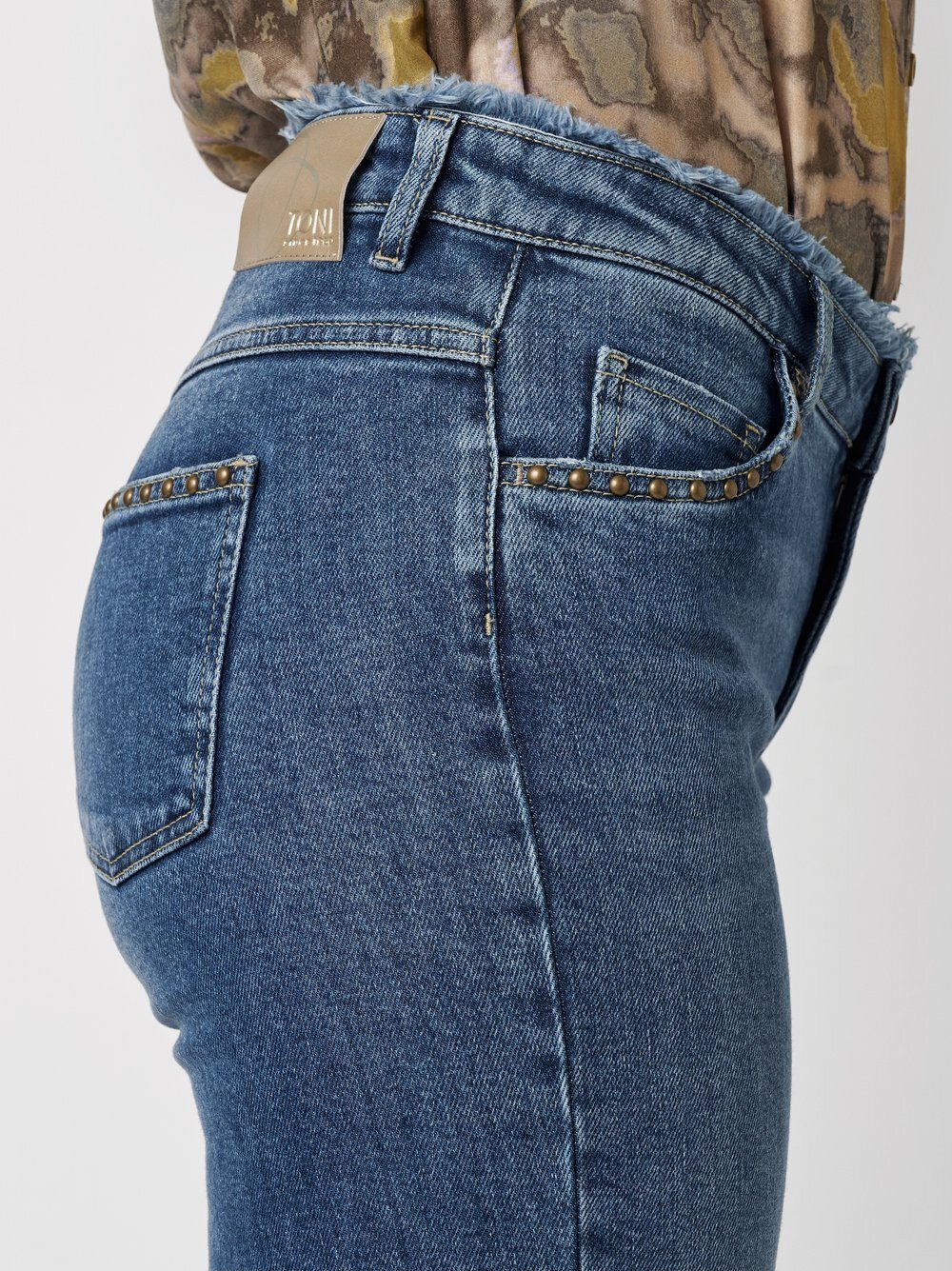 TONI Weite Jeans Ella mit Nieten an den Taschen