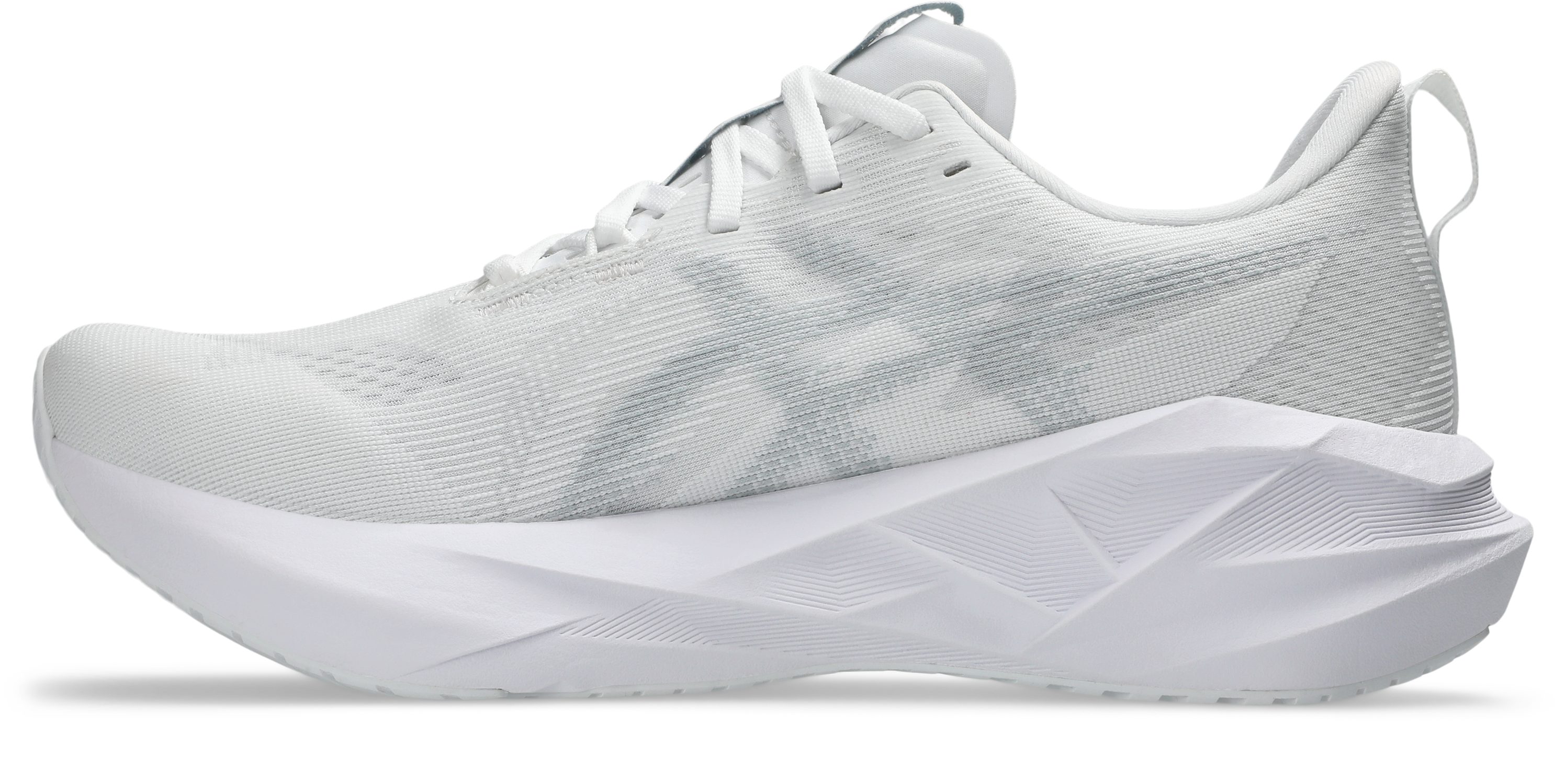 Asics NOVABLAST 5 Laufschuh mit Engineered Jacquard Mesh-Obermaterial, mit FF BLAST MAX Foam