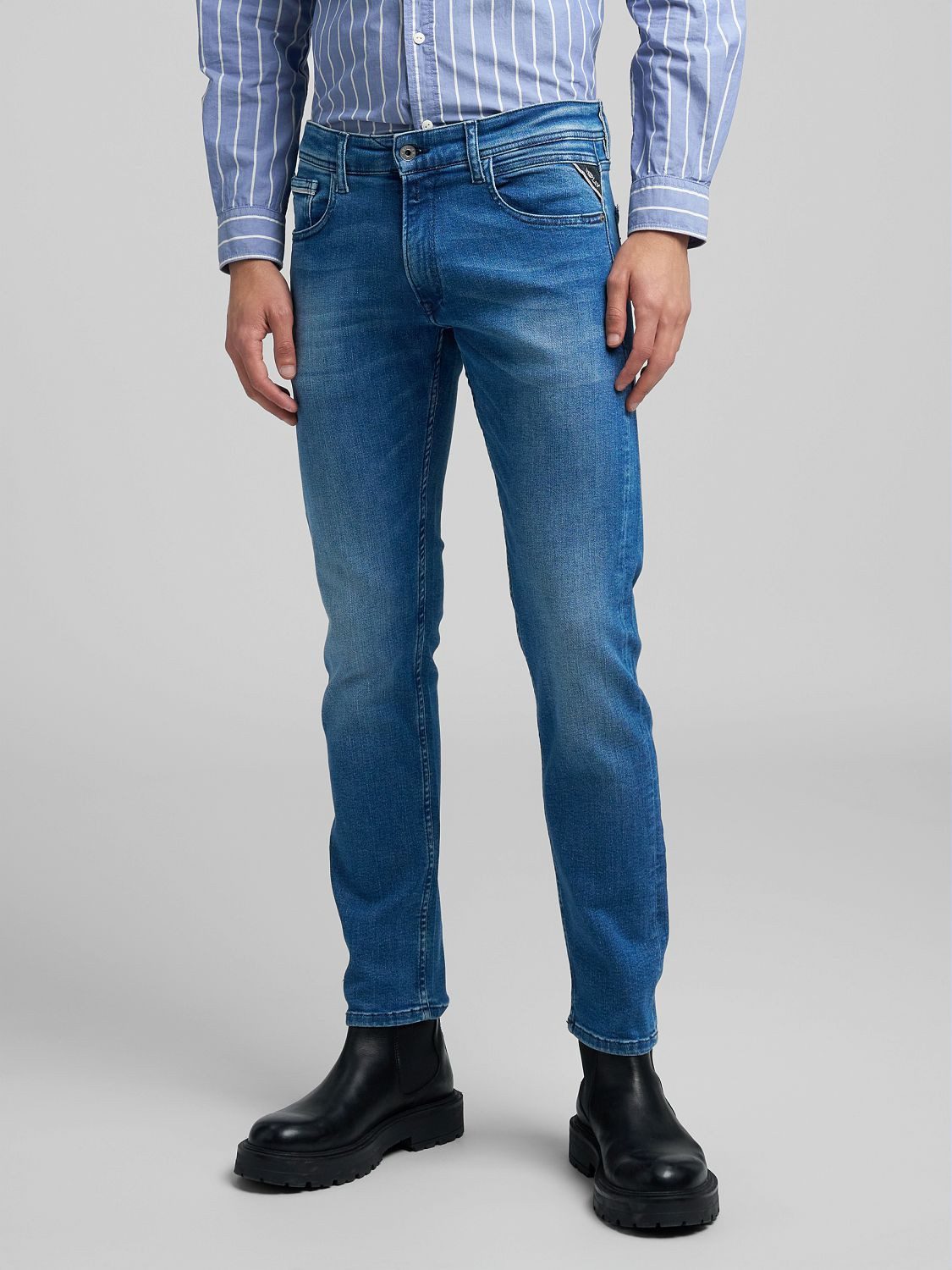 Replay Straight-Jeans GROVER in vielen verschiedenen Waschungen, mit Stretch