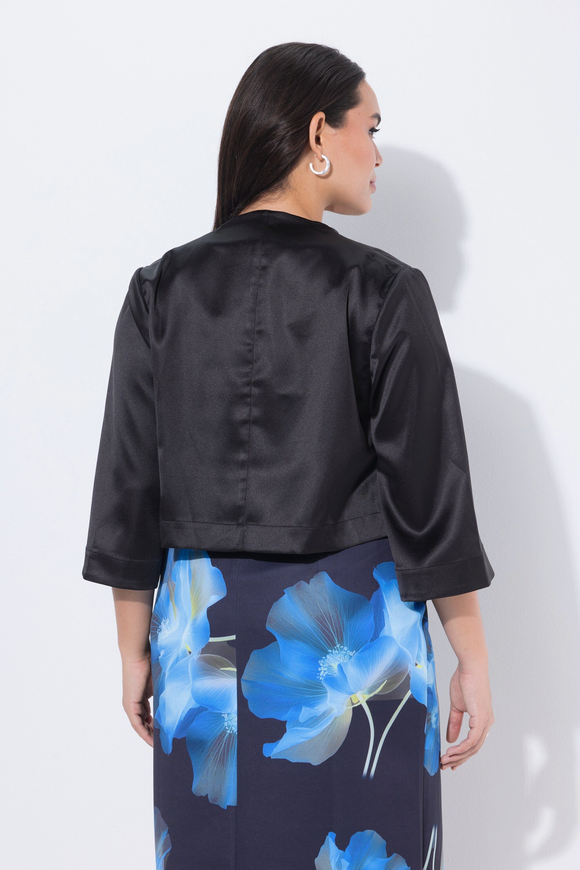 Ulla Popken Kurzjacke Satin-Bolero kurz ohne Verschluss Kelchkragen