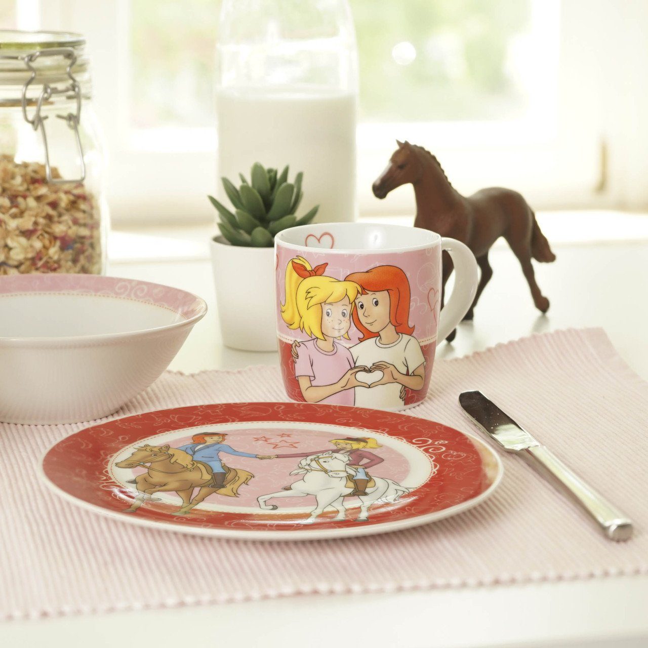 Geda Labels GmbH Kindergeschirr-Set Bibi & Tina 3-teilig (3-tlg), Porzellan, Rosa, 24x9,8x14,5, spülmaschinengeeignet