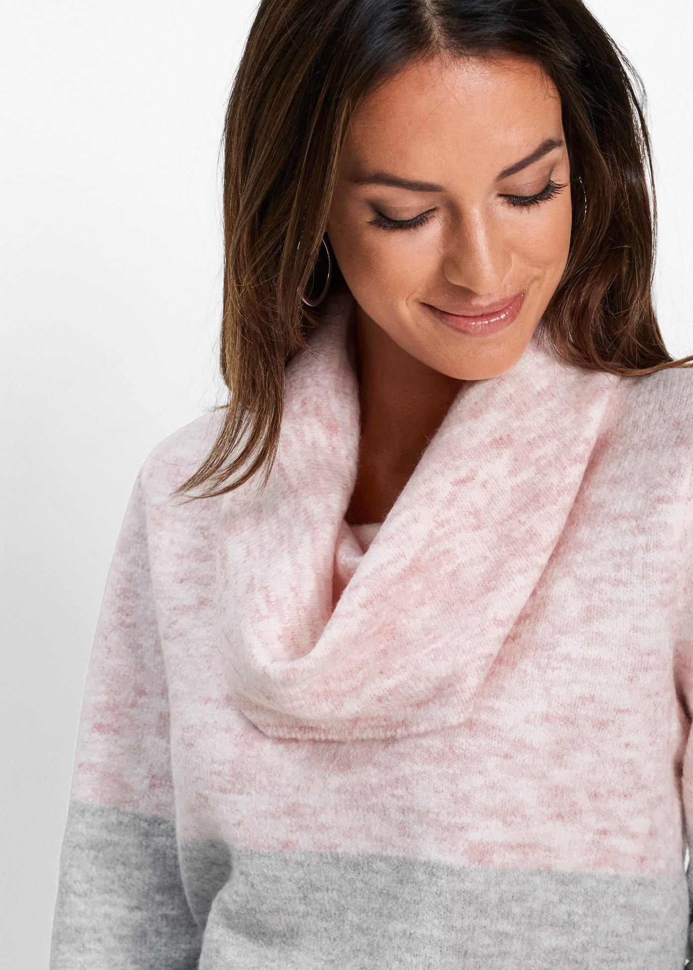 bonprix Rollkragenpullover mit Elasthan-Anteil, mit Wasserfallkragen, lockere Passform