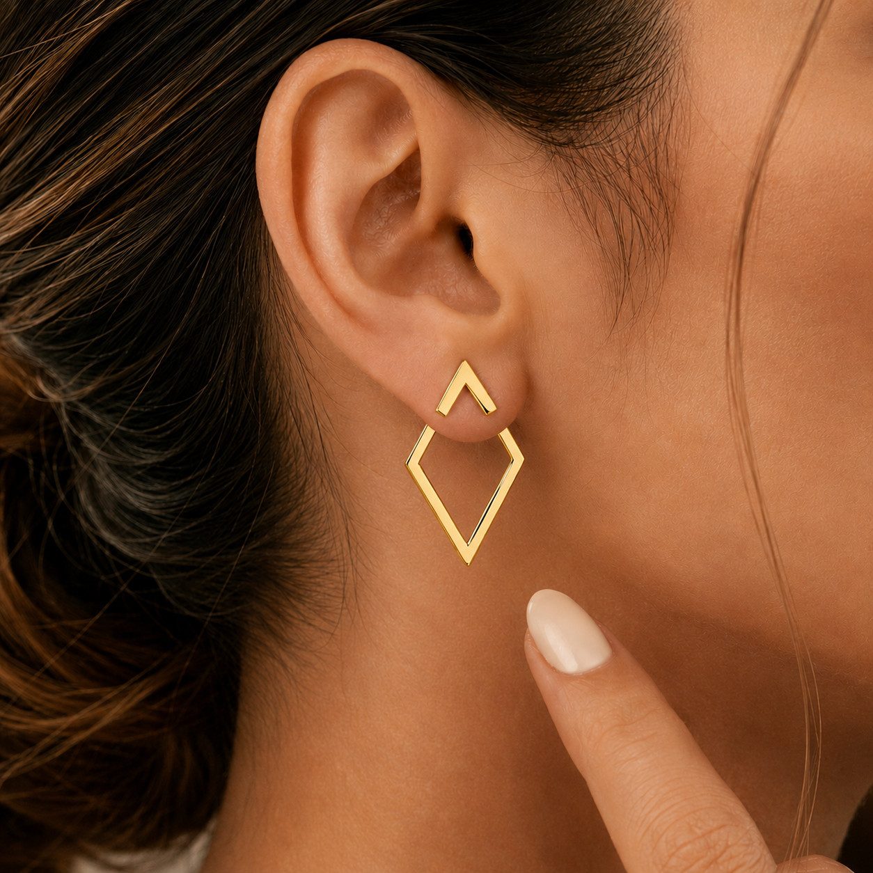 XCOAST Ohrstecker-Set Ohrstecker Damen Cut-Out Gold – Elegante Ohrringe, hypoallergen (Trendy Ohrringe gold Damen, 2-tlg., inkl. Schmuckbox), langlebiger Schmuck, rostfrei, pflegeleicht