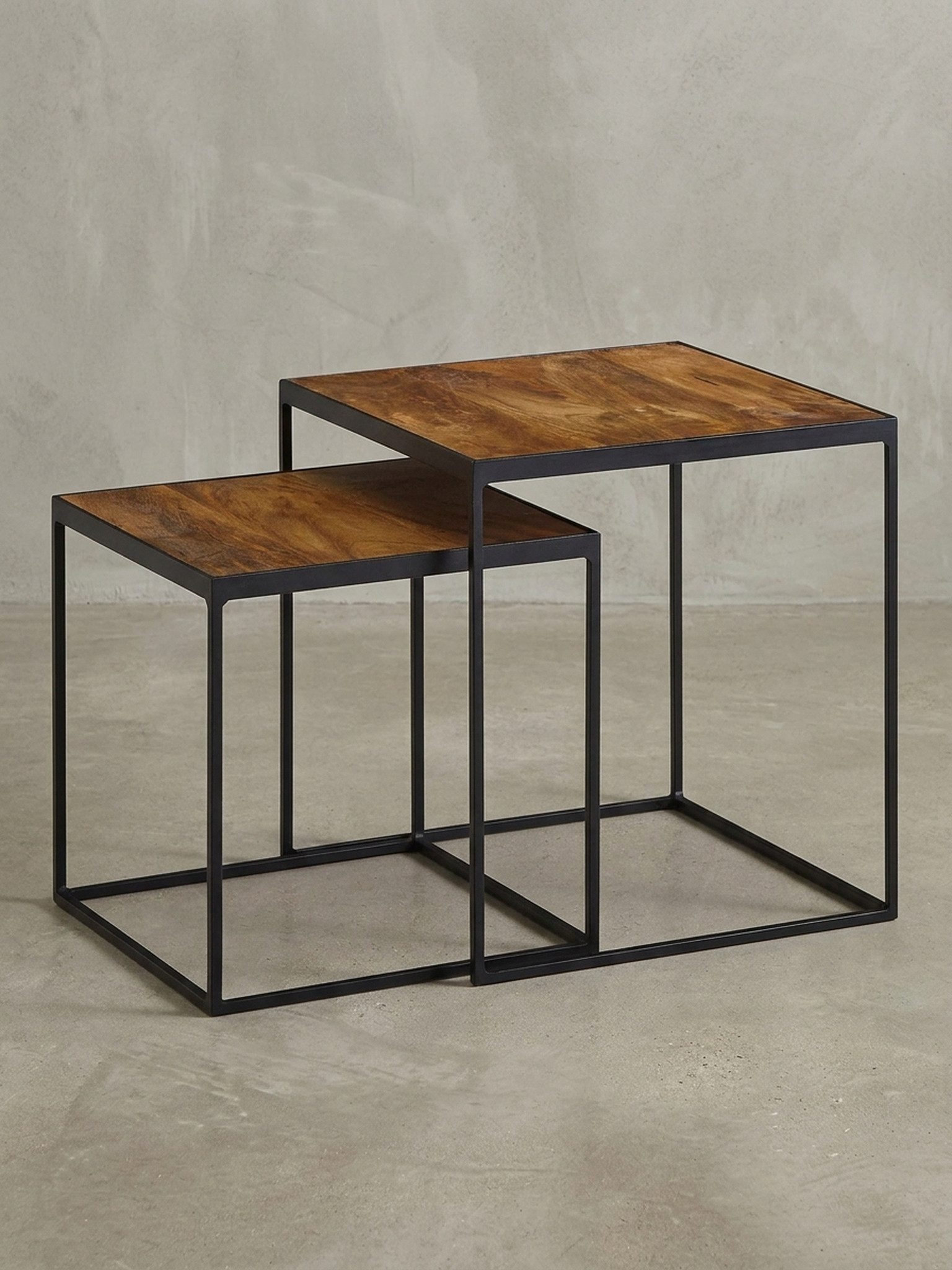 KADIMA DESIGN Satztisch Mango Industrial: Quadratische Beistelltische, 2er Set
