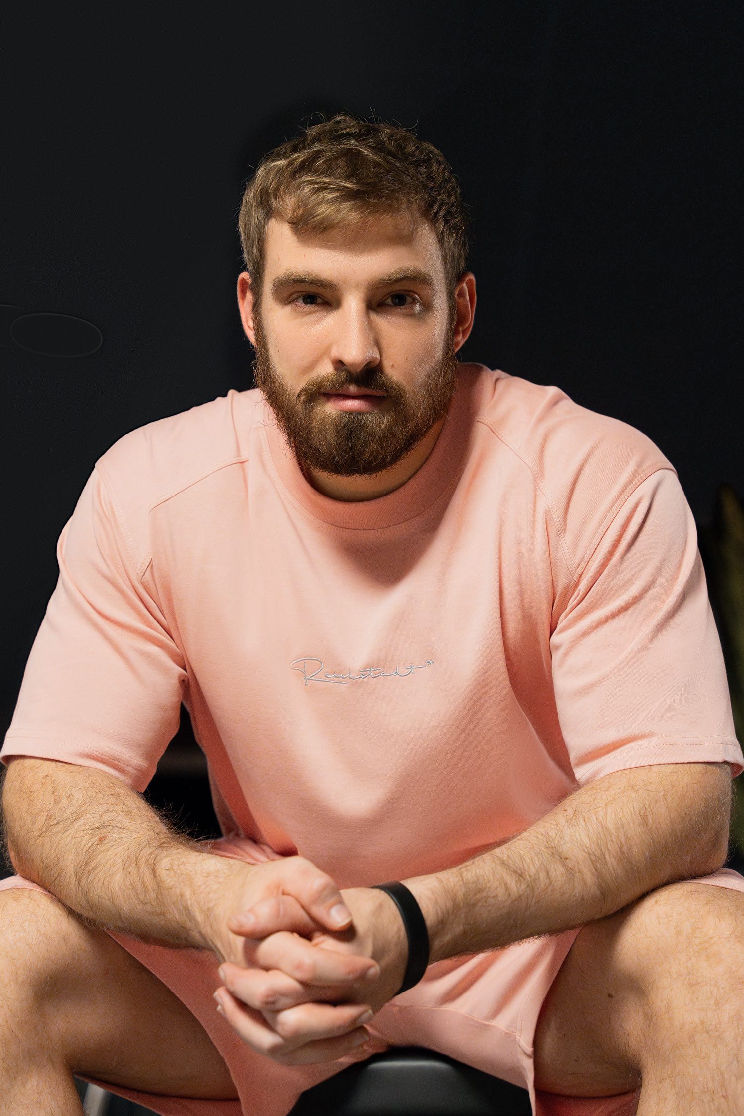 Reichstadt Trainingsshirt Herren Oversized Kurzes Hemd 22RS033 in kräftigen Farben