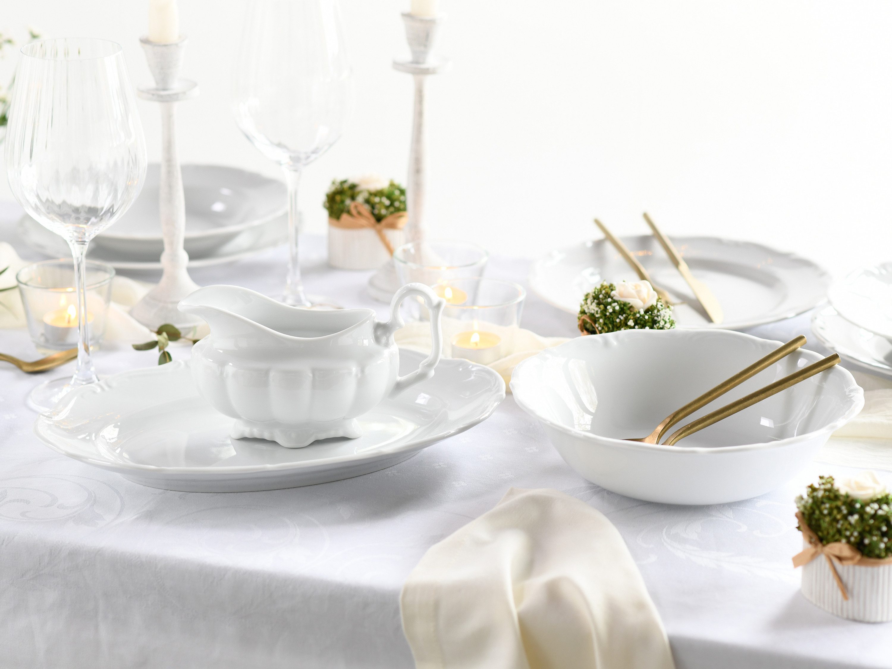 CreaTable Servier-Set Maria Theresia Weiss, Porzellan, (Set, 3-tlg., 1 Servierplatte, 1 Salatschüssel, 1 Sauciere)