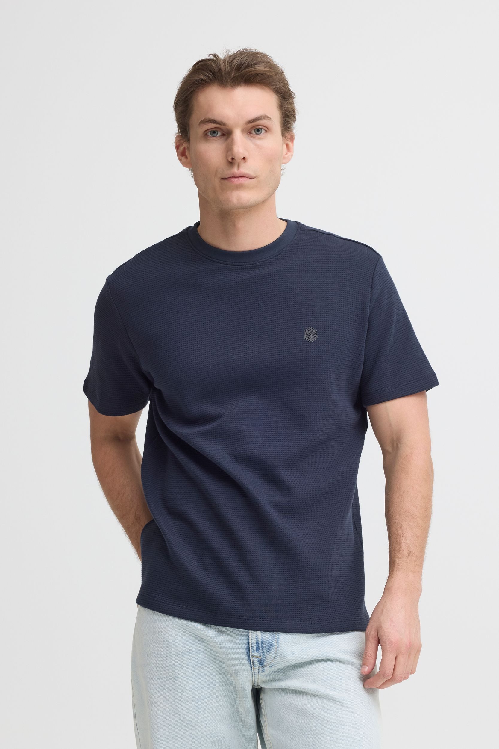 Blend T-Shirt Bequemes Einfarbiges Oberteil Rundhalsausschnitt Casual für Herren (1-tlg) Baumwolle Normal Fit Rundhals Kurzarm Einfarbig atmungsaktiv
