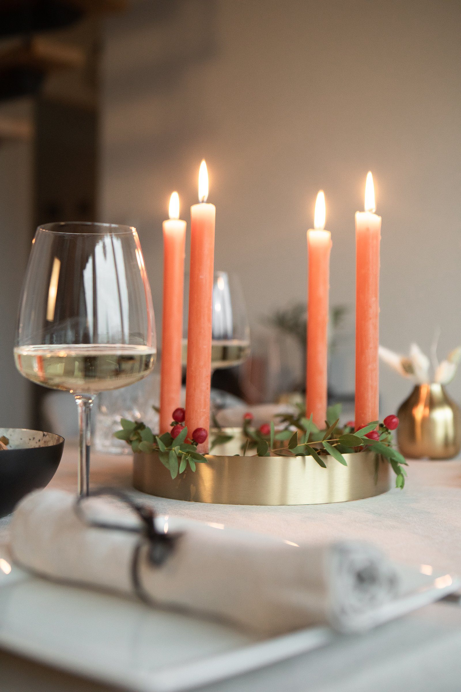 LaLe Living Adventskranz Ring-Kerzenständer matt, Kerzen Schwarz Eisen Ø25x4cm, und für 4 "Onyx" aus Gold Weihnachtsdeko in