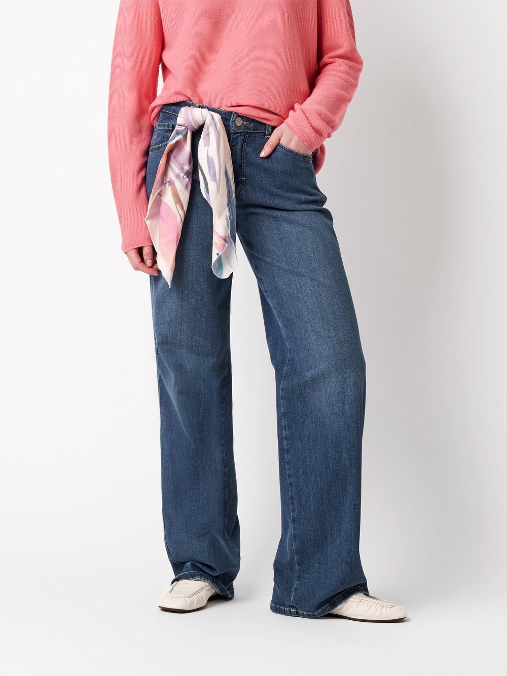 TONI Weite Jeans Liv Wide mit weitem Beinverlauf