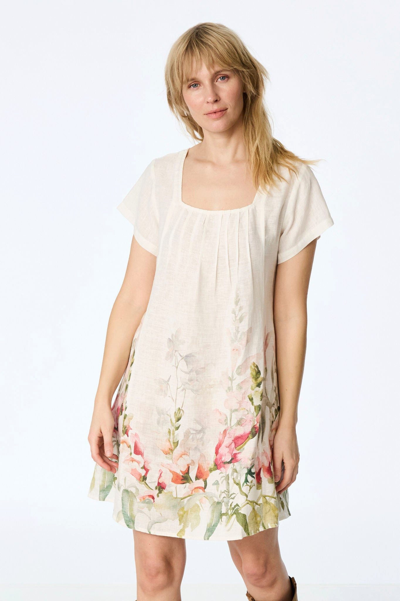 Himalaya Clothing Sommerkleid Kleid Damen mit floralem Aquarell-Print - Kurzarm Kleid aus Leinen Edles Midikleid atmungsaktiv & klimaregulierend