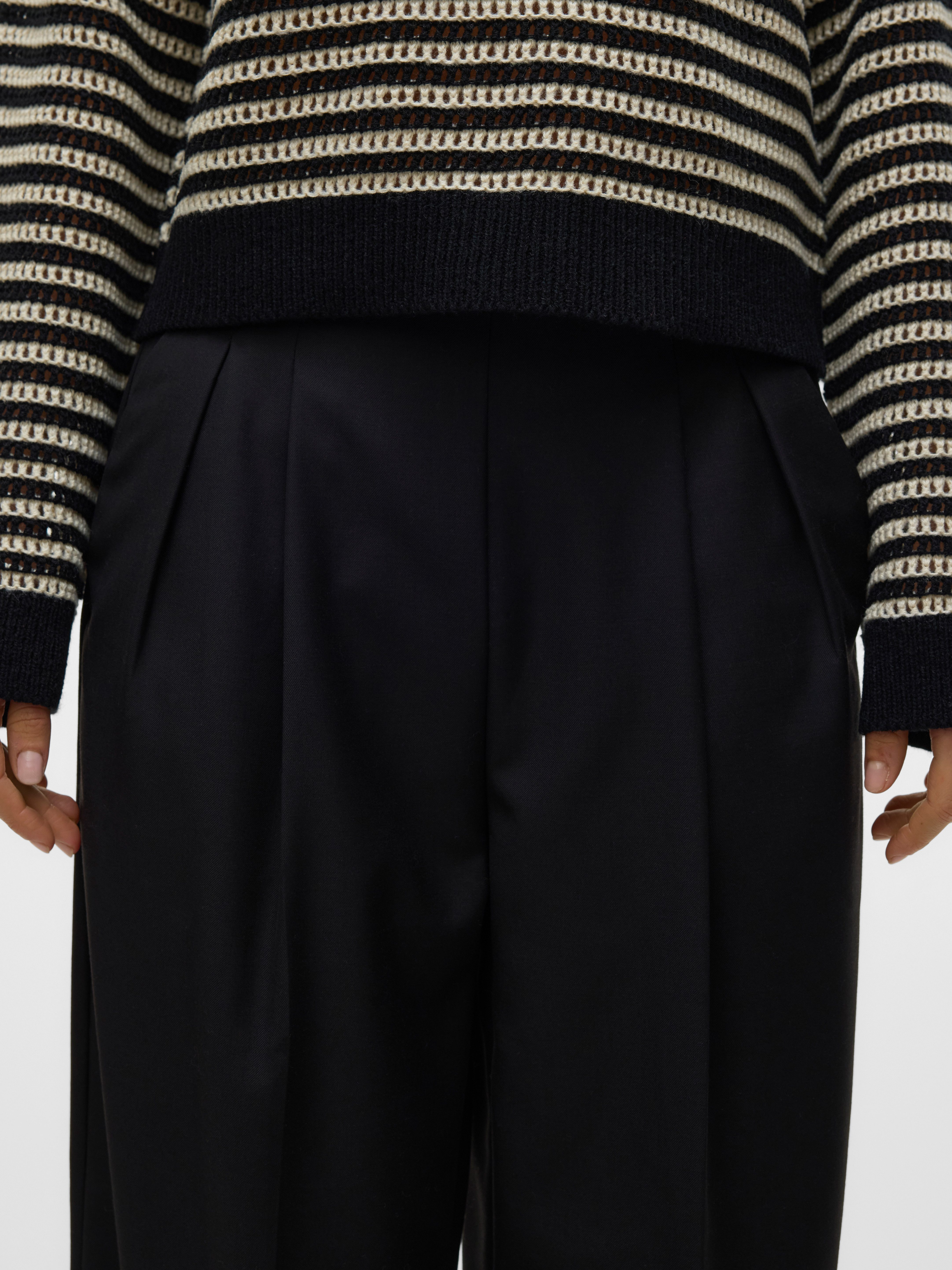 Vero Moda Anzughose VMHAILEY HW WIDE PLEAT PANT NOOS Hose mit weitem Beinschnitt, High Waist Bund