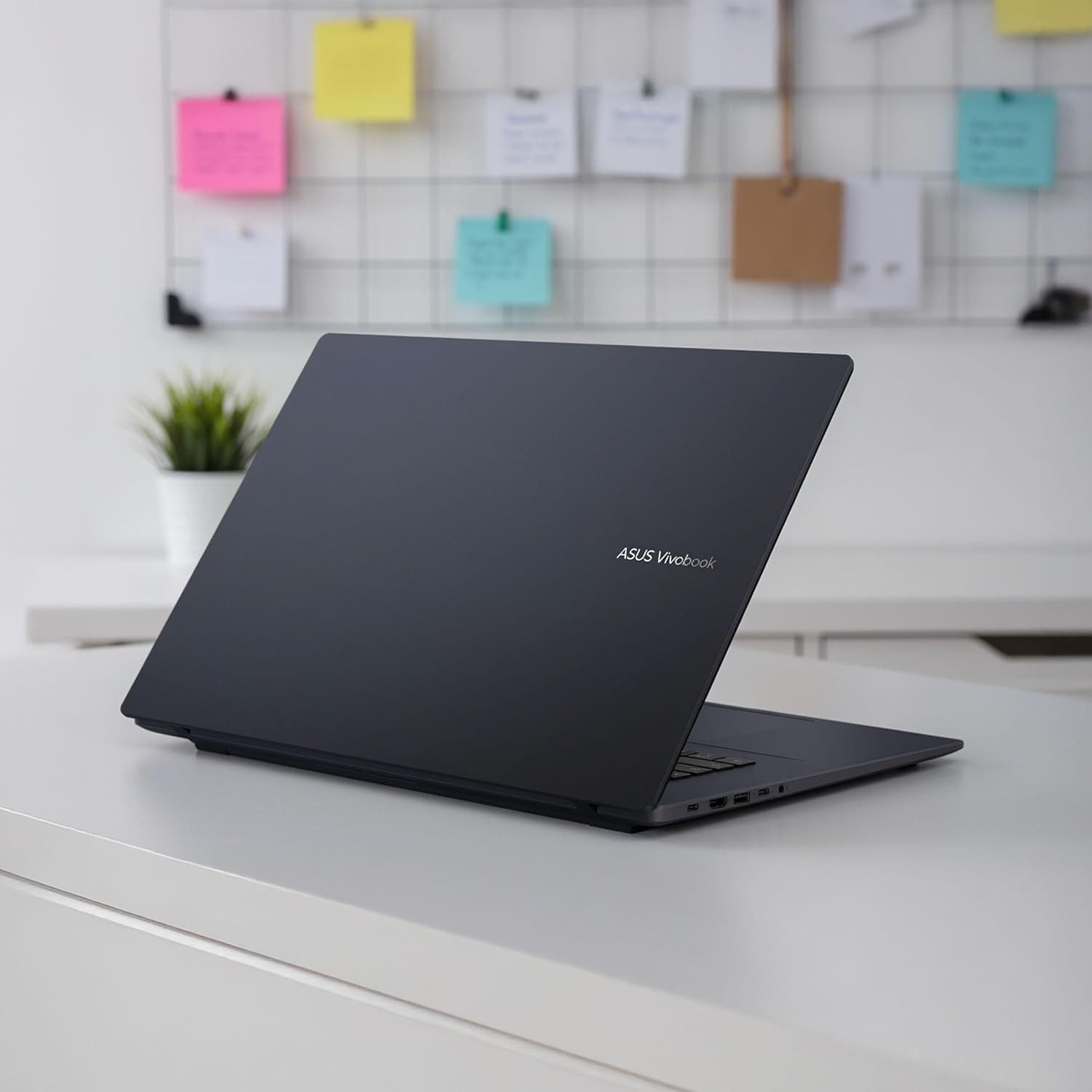 Zevelora Power Business mit Ryzen 7 & Office 2024 Notebook (Ryzen 7, OnBoard AMD Radeon 780M, 32 GB, 1000 GB SSD, High-End Arbeitsgerät mit Ryzen 7 und großem Display)