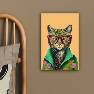 OneMillionCanvasses® Leinwandbild Tiere - Katze - Brille - Blumen - Hippie, (1 St), Leinwandbild fertig bespannt inkl. Zackenaufhänger, Gemälde, 20x30 cm