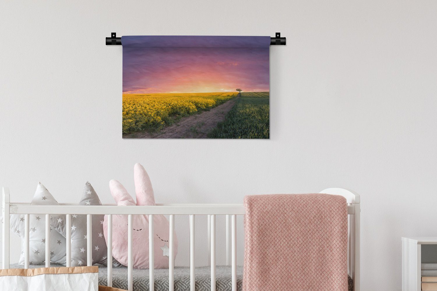 - MuchoWow Wandbehang, Kleid, - Wanddekoobjekt Schlafzimmer, Wohnzimmer, - Sonnenuntergang Himmel Wanddeko - Gelb - Kinderzimmer - Blumen Natur, für Lila Straße