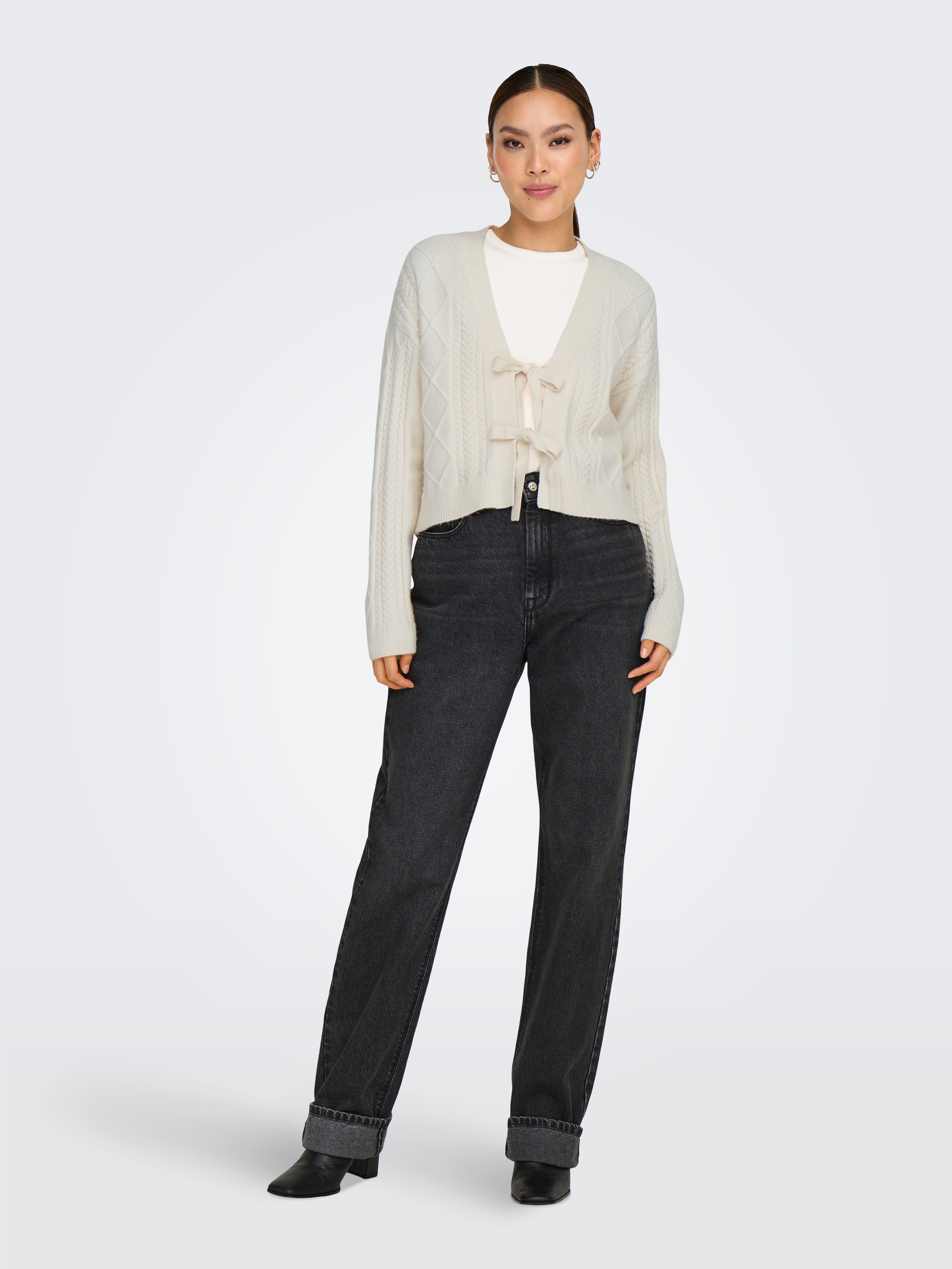 ONLY Strickjacke ONLFIA LS STRING CARDIGAN KNT NCA Viskosemischung, regular fit