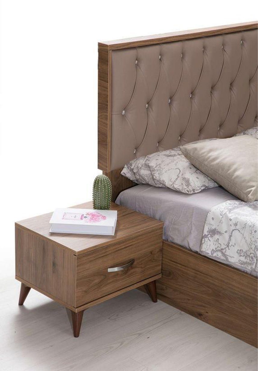 JVmoebel Schlafzimmer-Set Moderne Schlafzimmer Garnitur Made Doppelbett 2x In Nachttische, Europe Chesterfield
