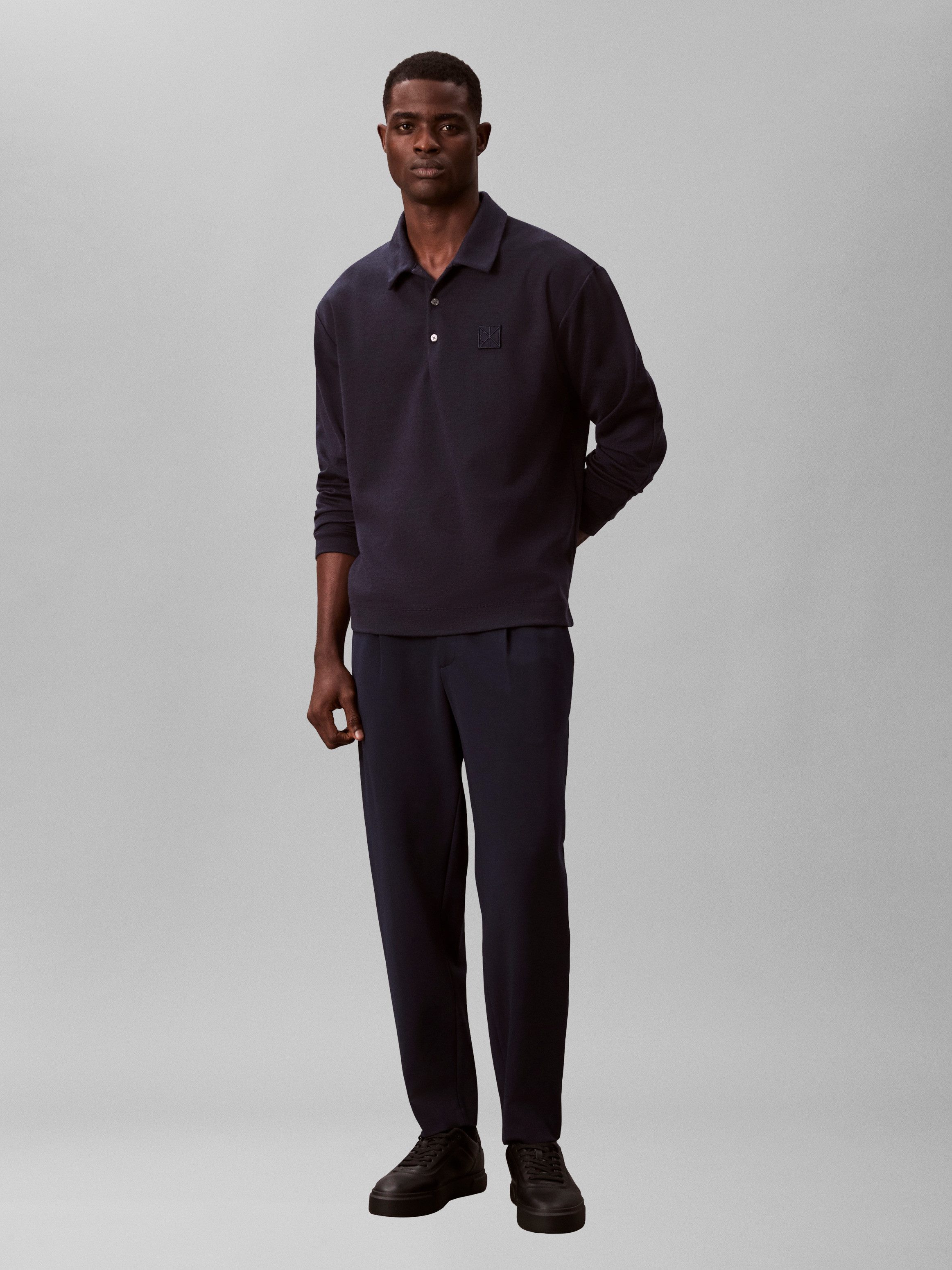 Calvin Klein Bundfaltenhose elastischer Bund, Slim fit, Bundfalte
