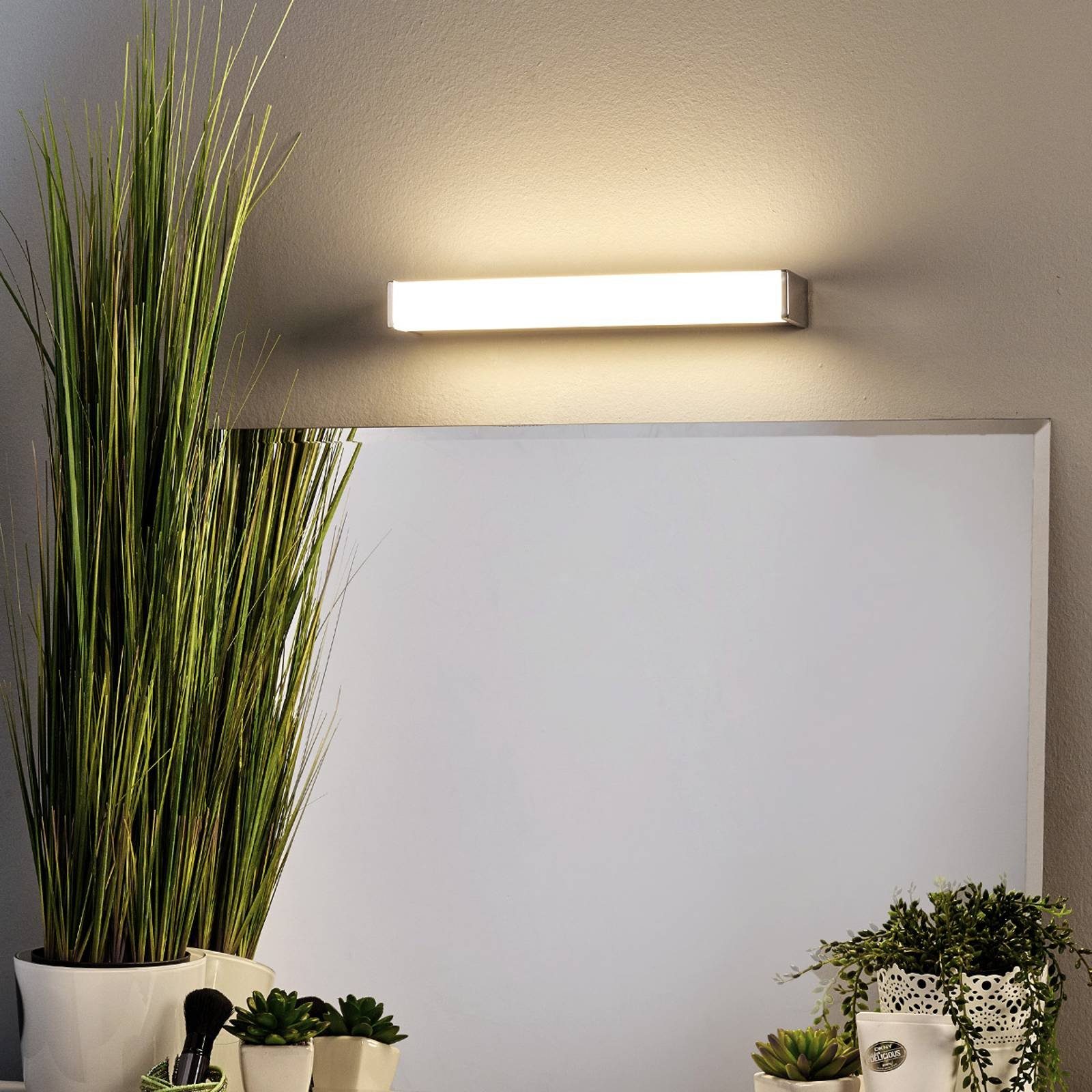 Lindby LED Wandleuchte Acryl, fest Philippa, LED-Leuchtmittel warmweiß, 1 verbaut, Leuchtmittel Modern, weiß, flammig, inkl. Metall, chrom